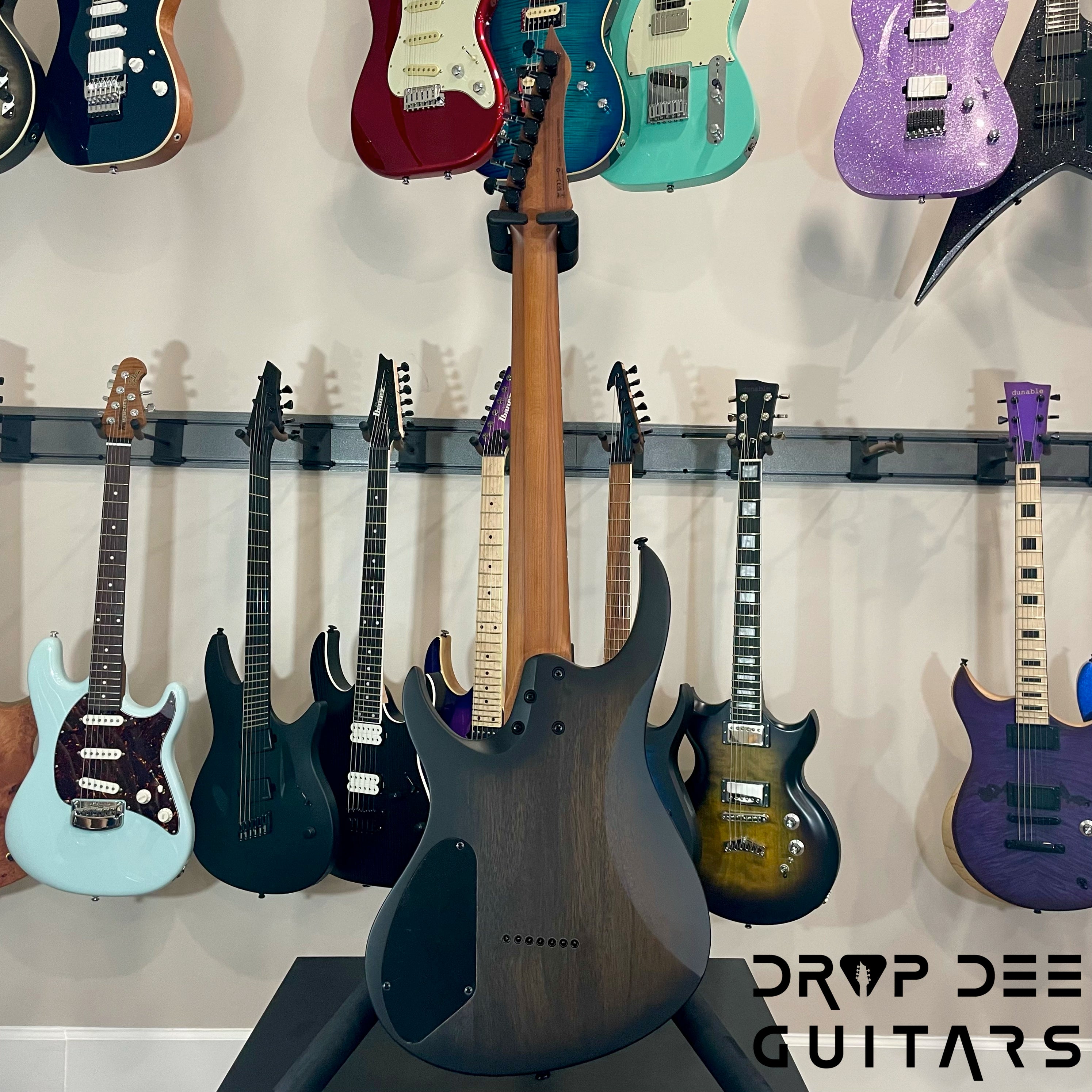 Balaguer Standard Series Diablo Baritone 7-String Electric Guitar w/ Bag