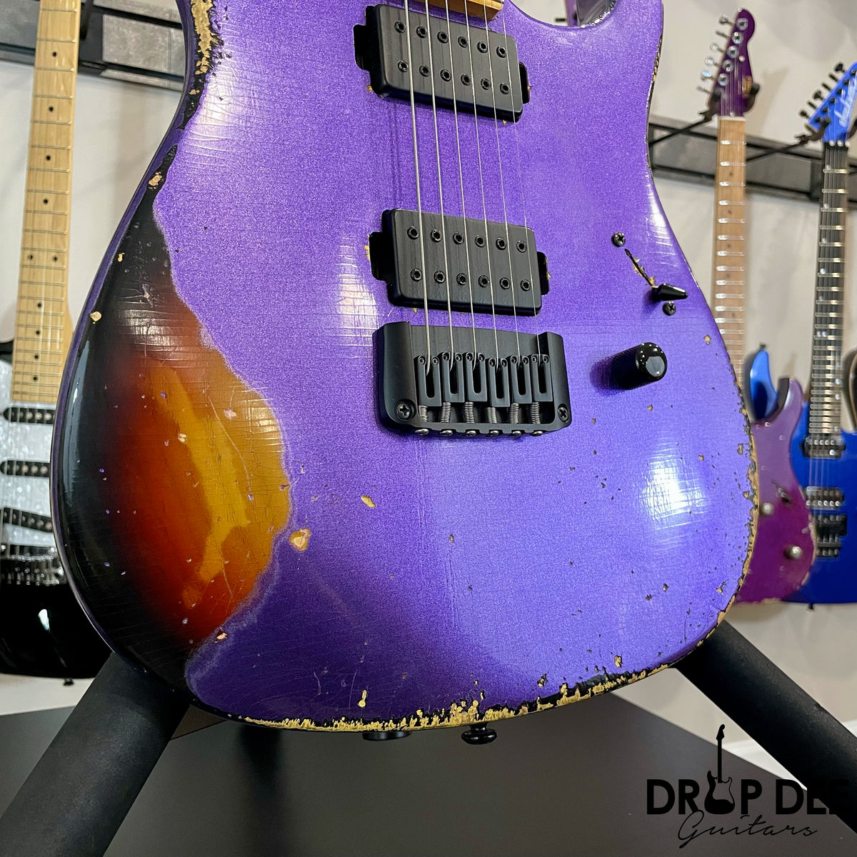 Balaguer Toro USA Heritage Electric Guitar w/ Case - Metallic Purple over Sunburst