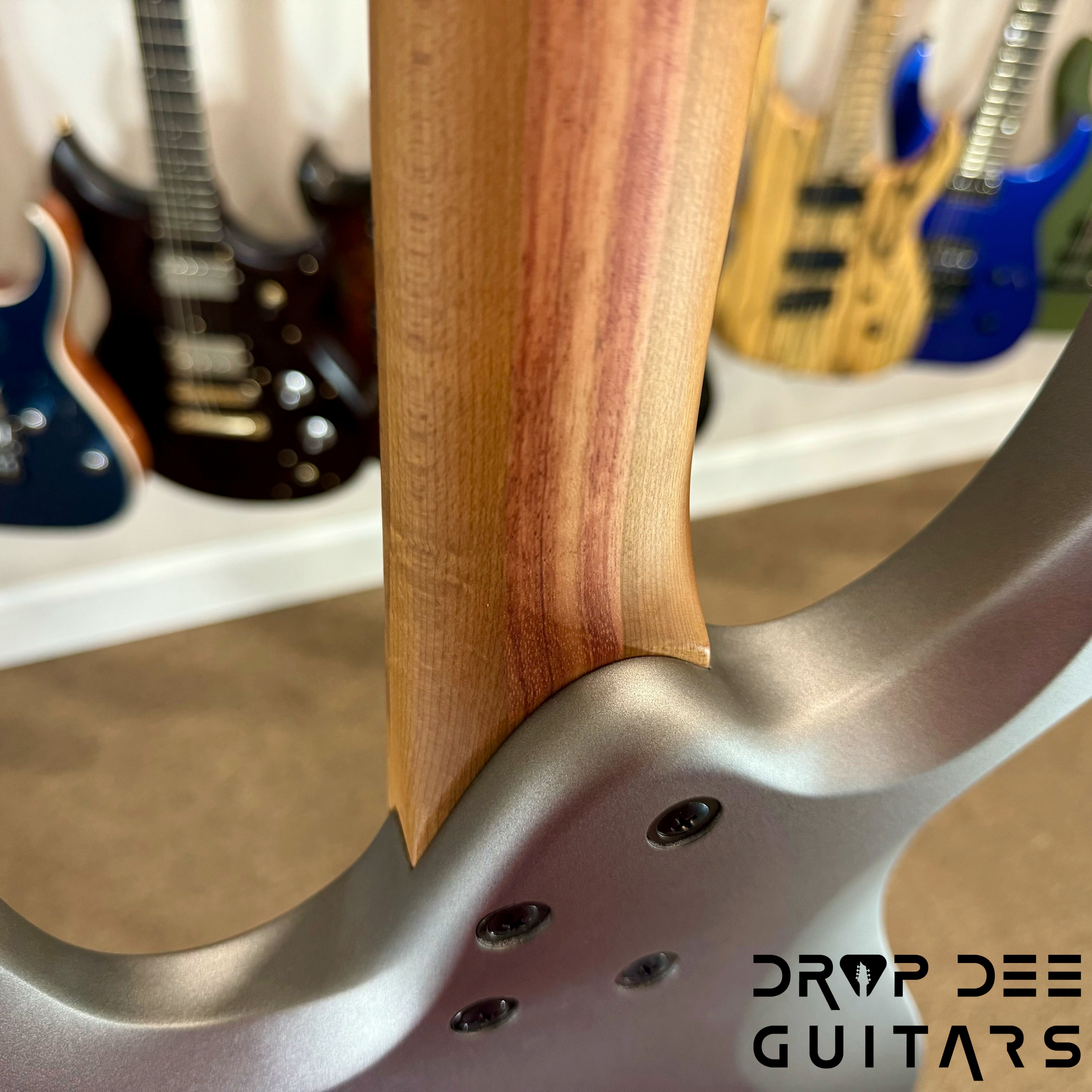 Ibanez Quest QX52 Headless Electric Guitar w/ Bag - Metallic Gray Matte