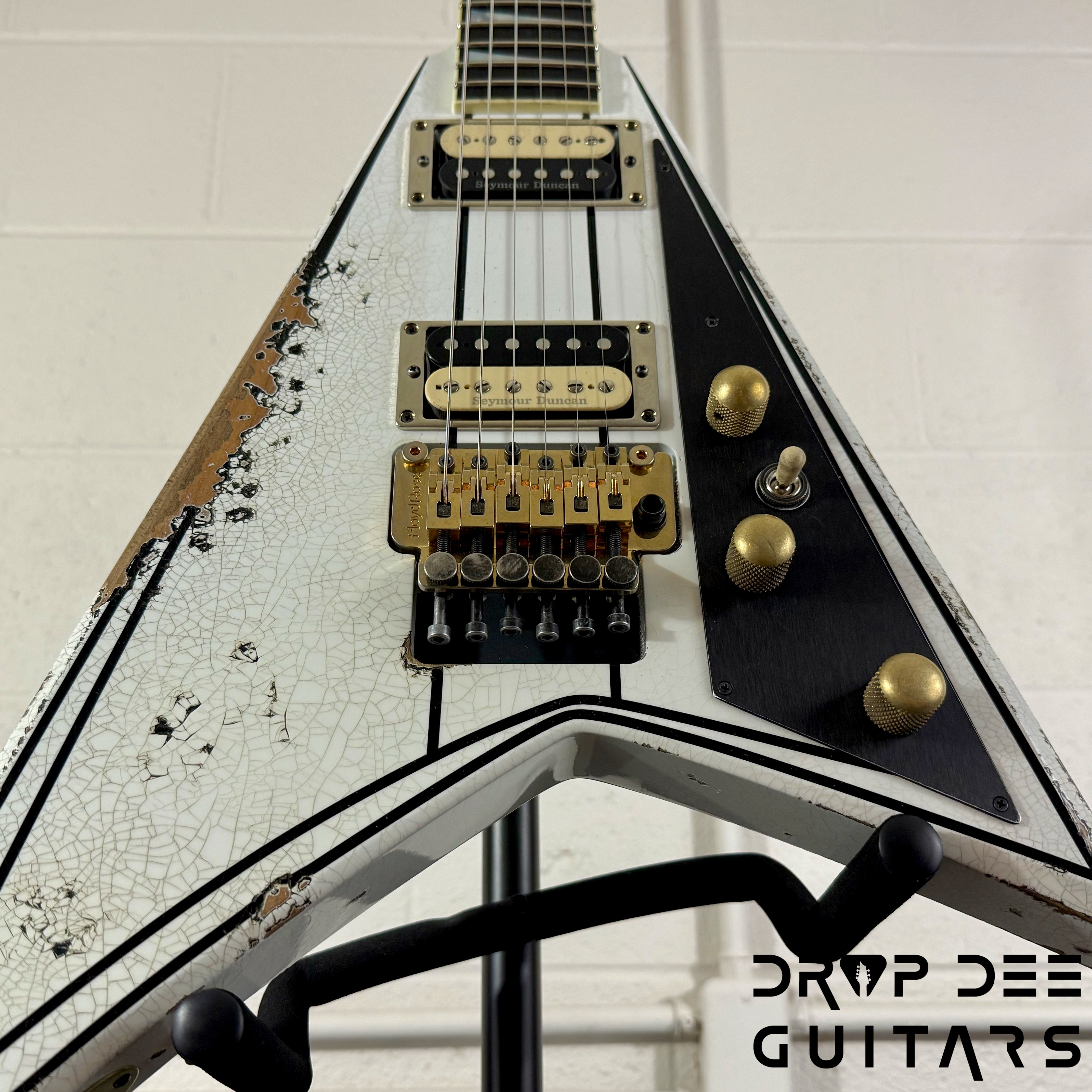 Jackson USA Custom Shop Special Edition Rhoads Electric Guitar w/ Case - Snow White w/ Black Vintage Pinstripes, Nitro-Tour Heavy Relic
