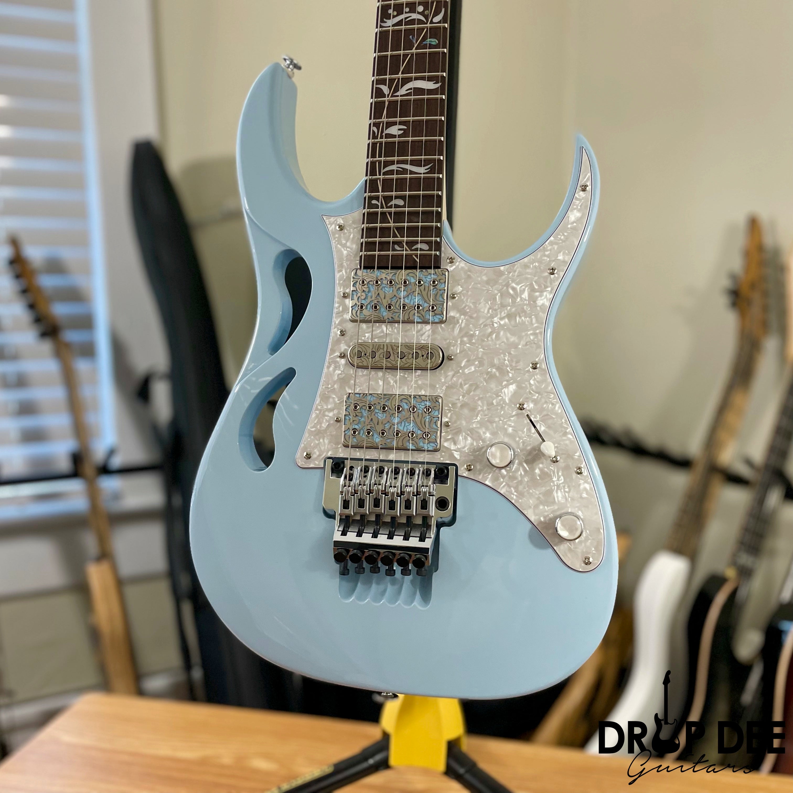 Ibanez Steve Vai Signature PIA3761C Electric Guitar w/ Case