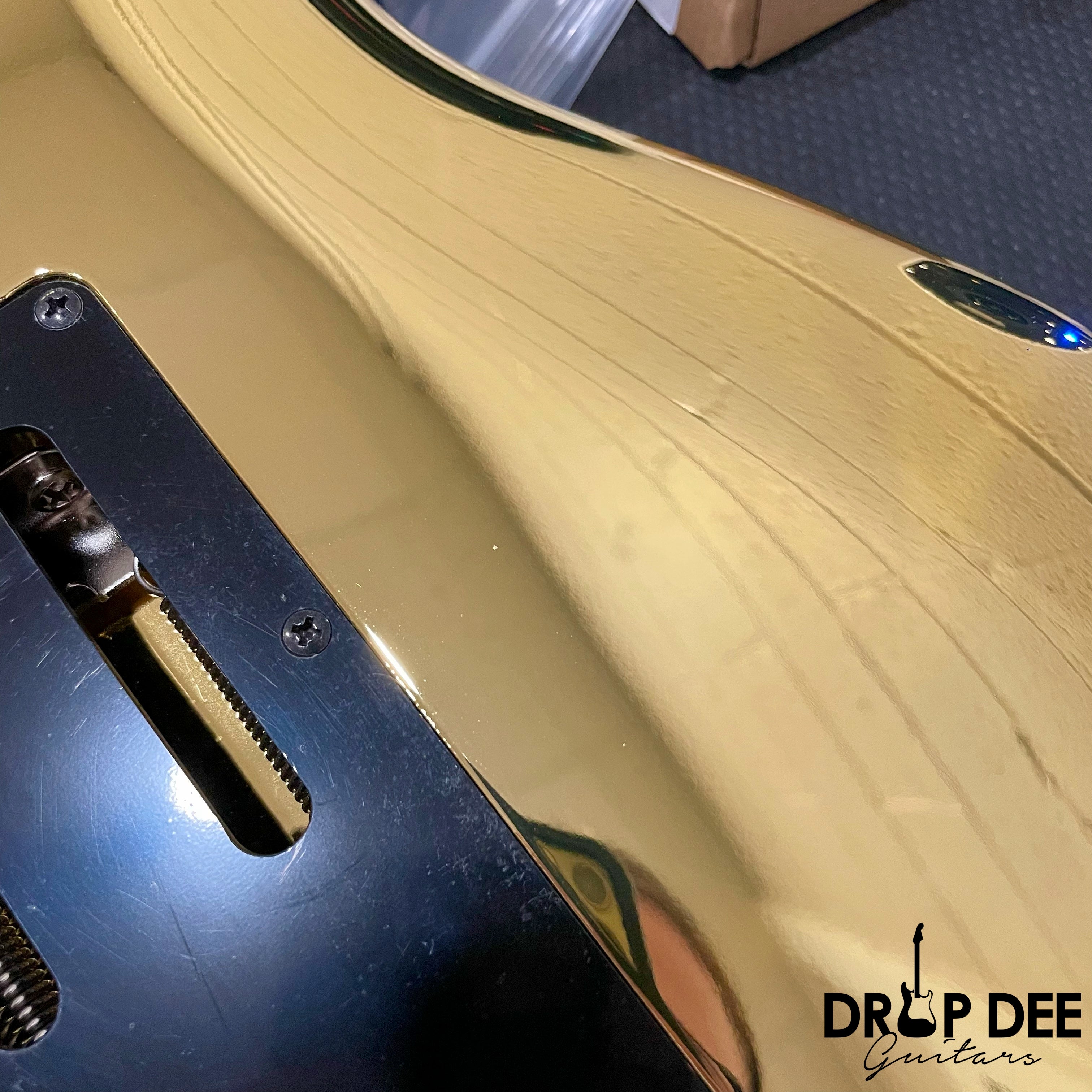 Ibanez Joe Satriani Signature JS2GD Electric Guitar w/ Case