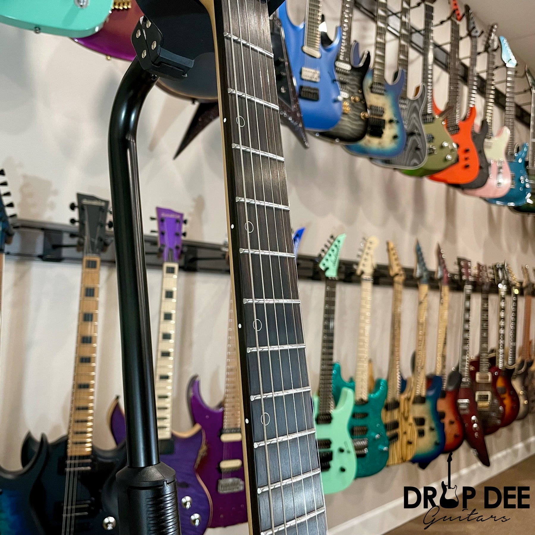 Schecter Sunset-6 Triad Electric Guitar