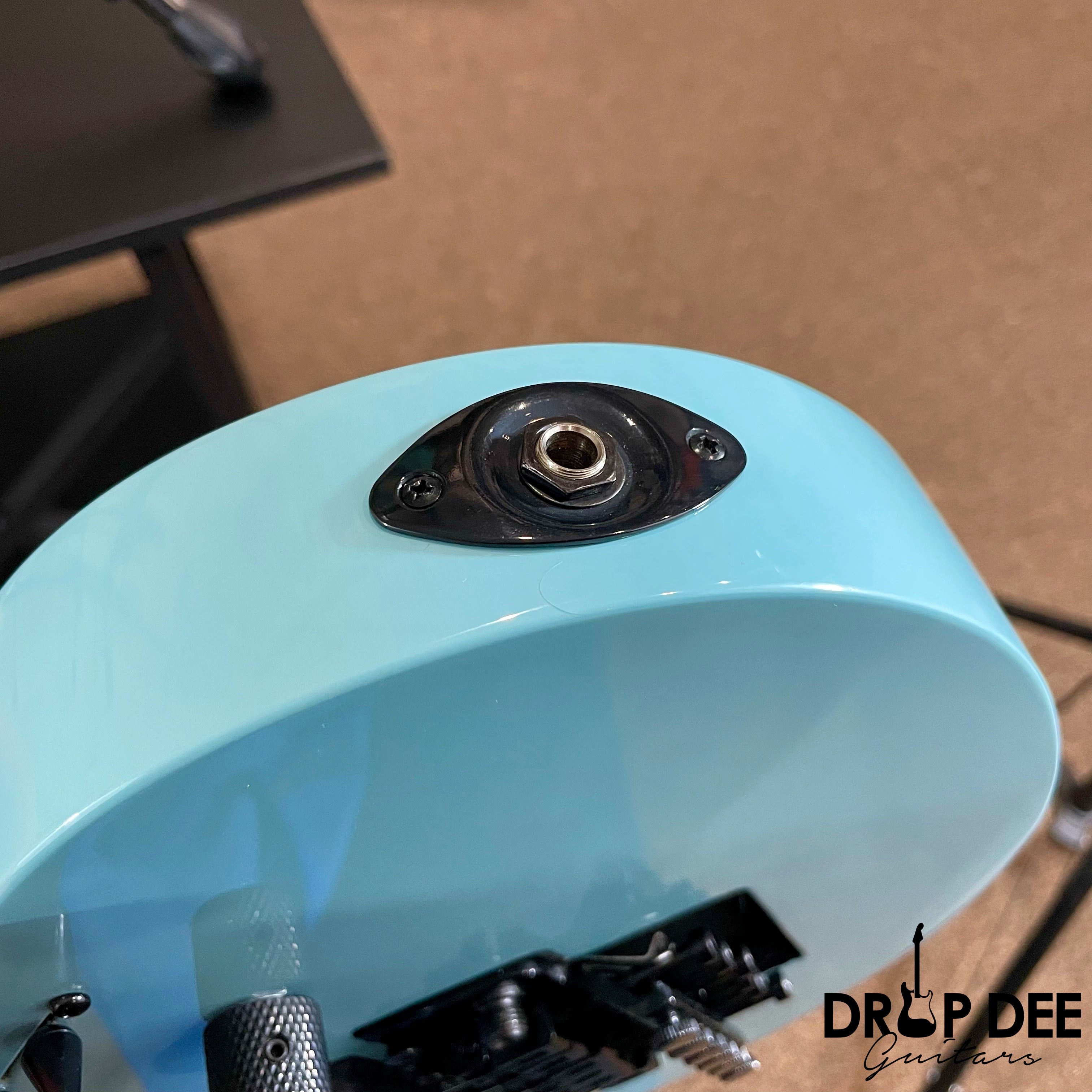 Balaguer Select Series Diablo Retro 27 FR Electric Guitar w/ Bag - Gloss Solid Cerulean Blue