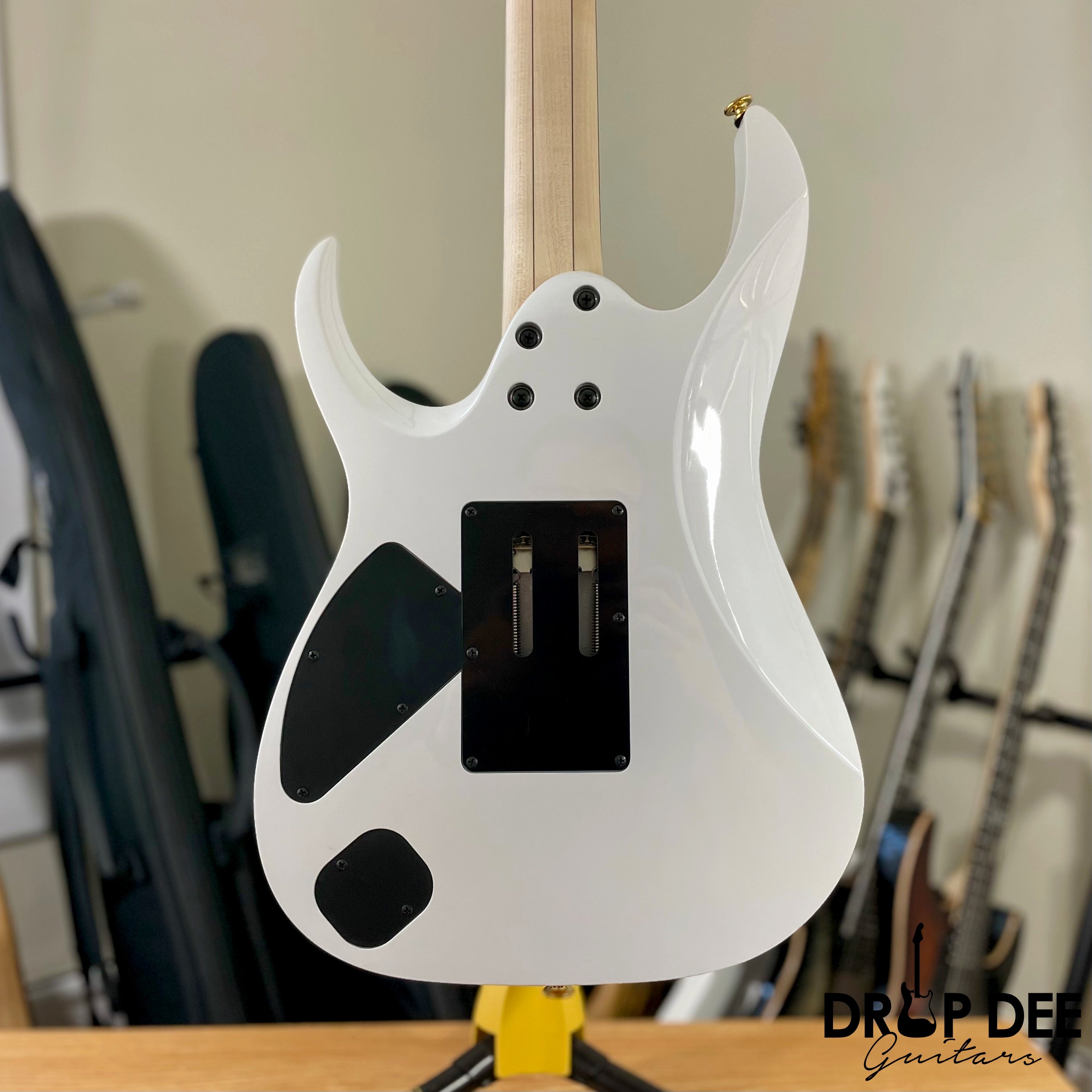 Ibanez Axe Lab Design RGA622XH Electric Guitar w/ Case - White