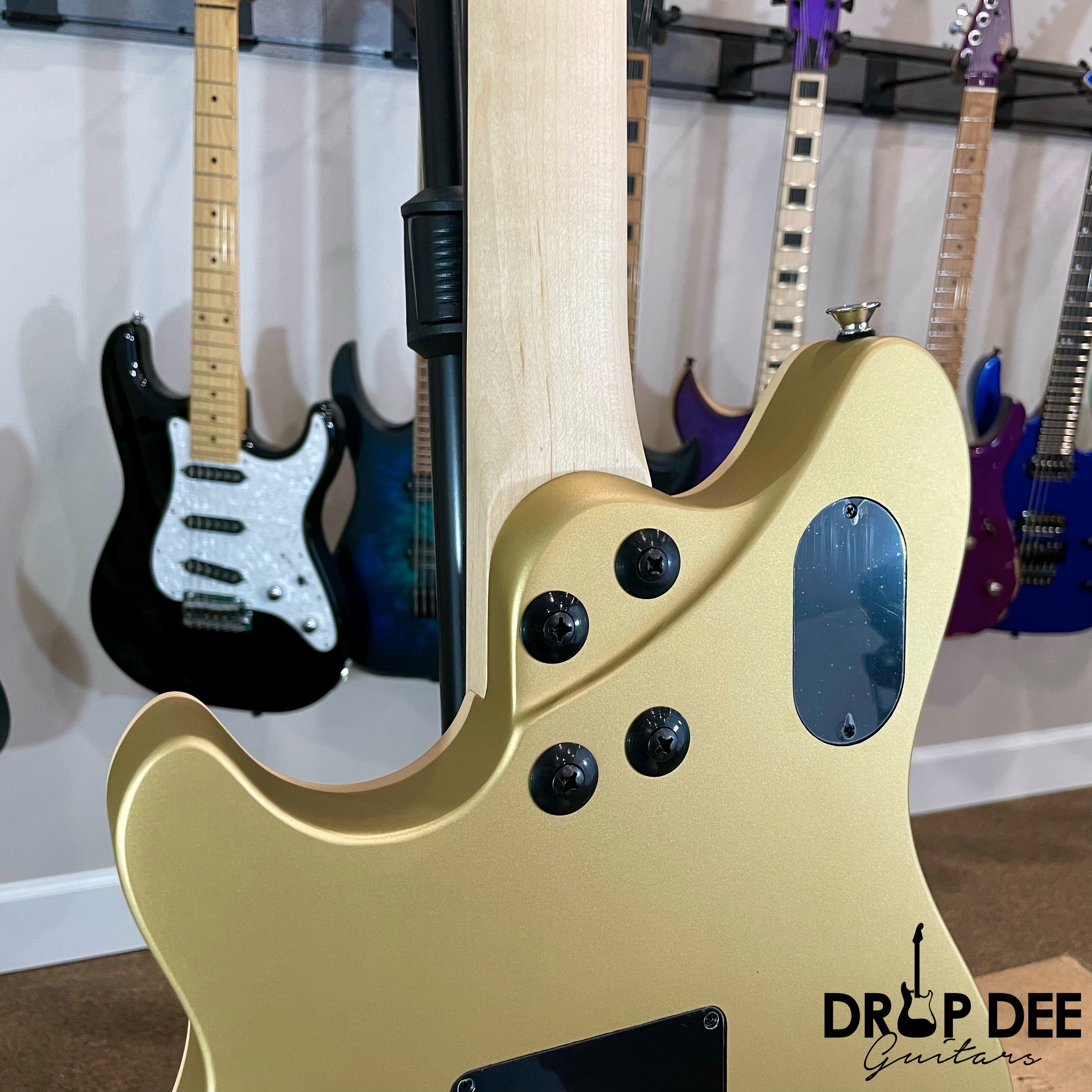EVH Wolfgang Special Electric Guitar - Pharaos Gold