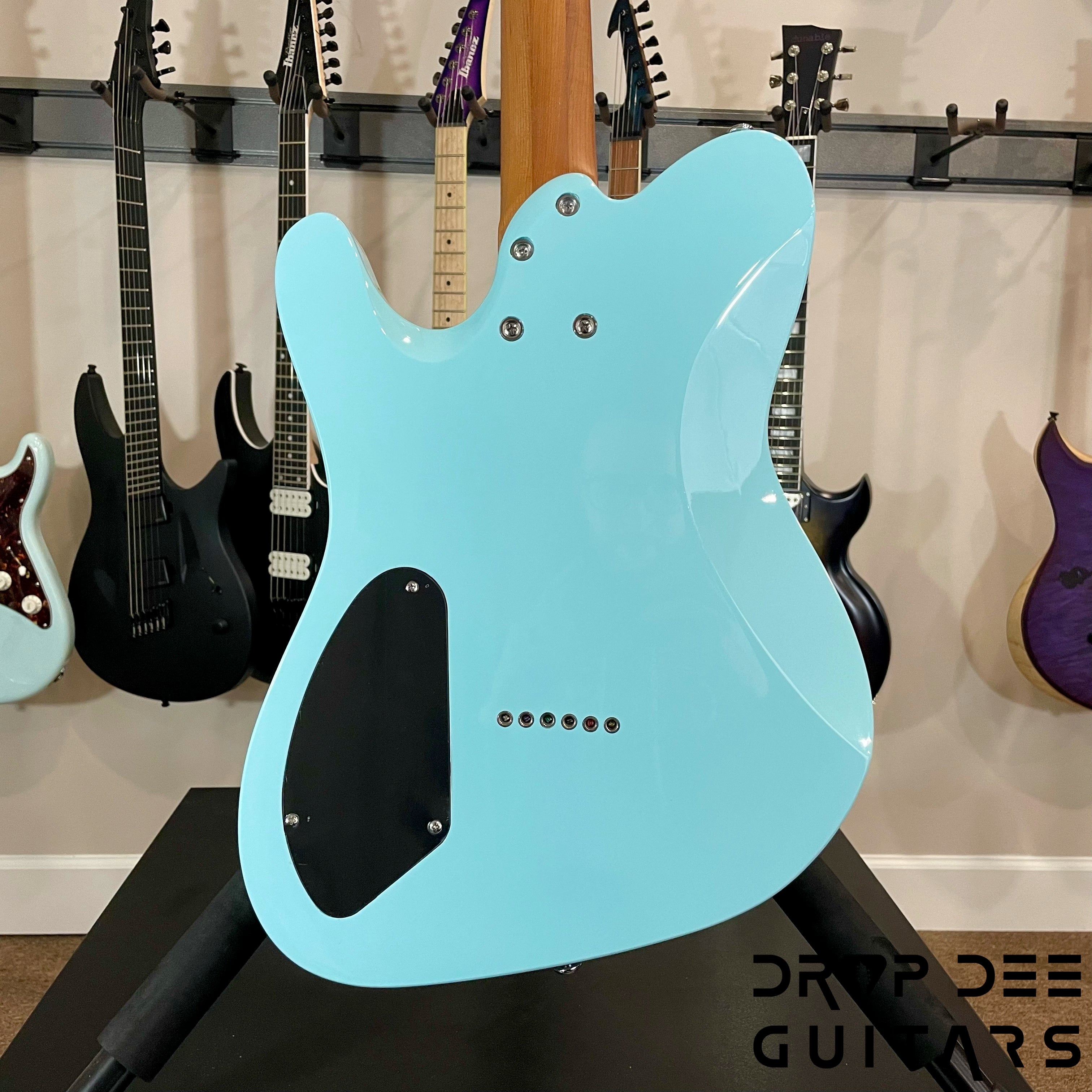 Balaguer Standard Series Thicket Electric Guitar w/ Bag