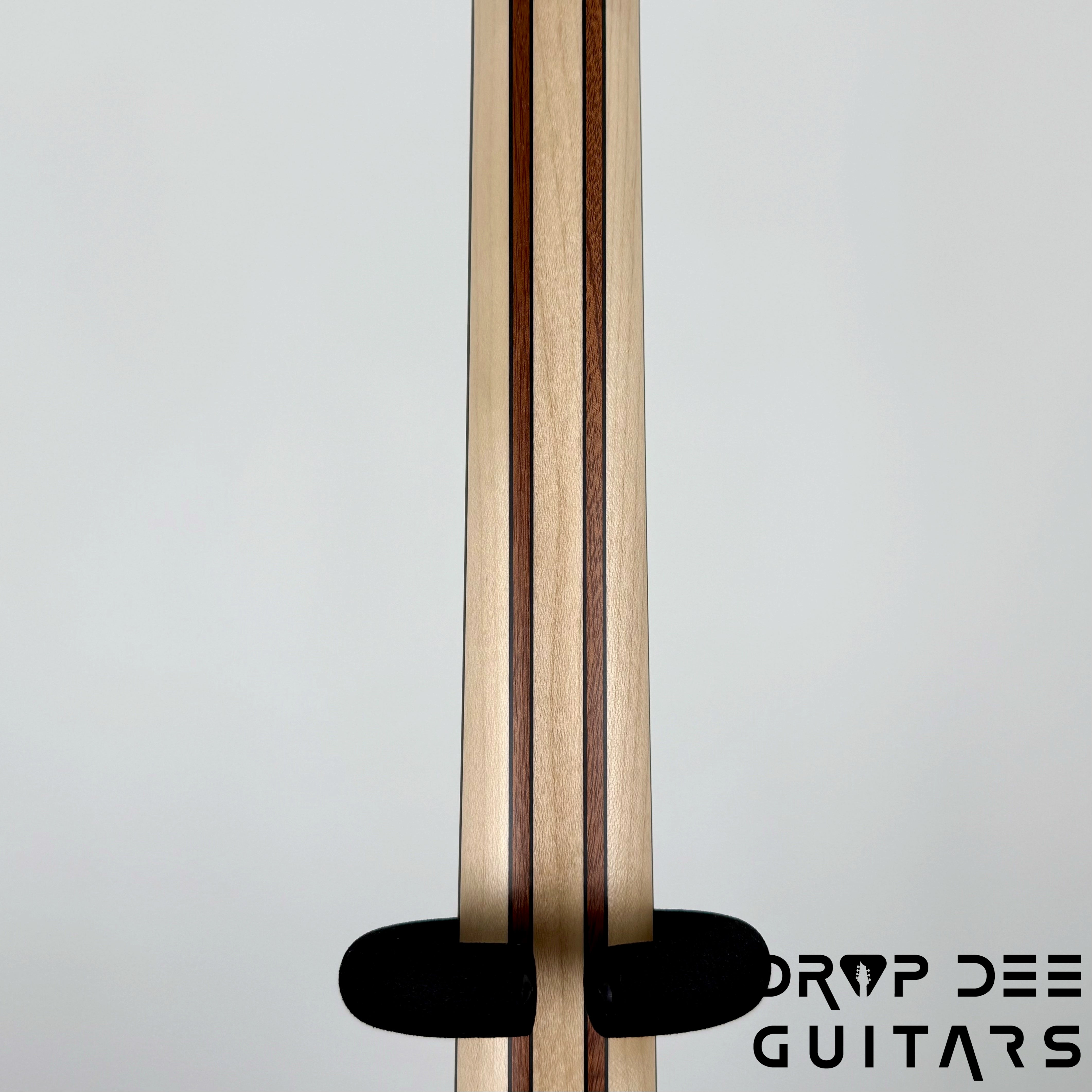 Infinia Neptune Headless Electric Guitar w/ Bag - Obsidian Black