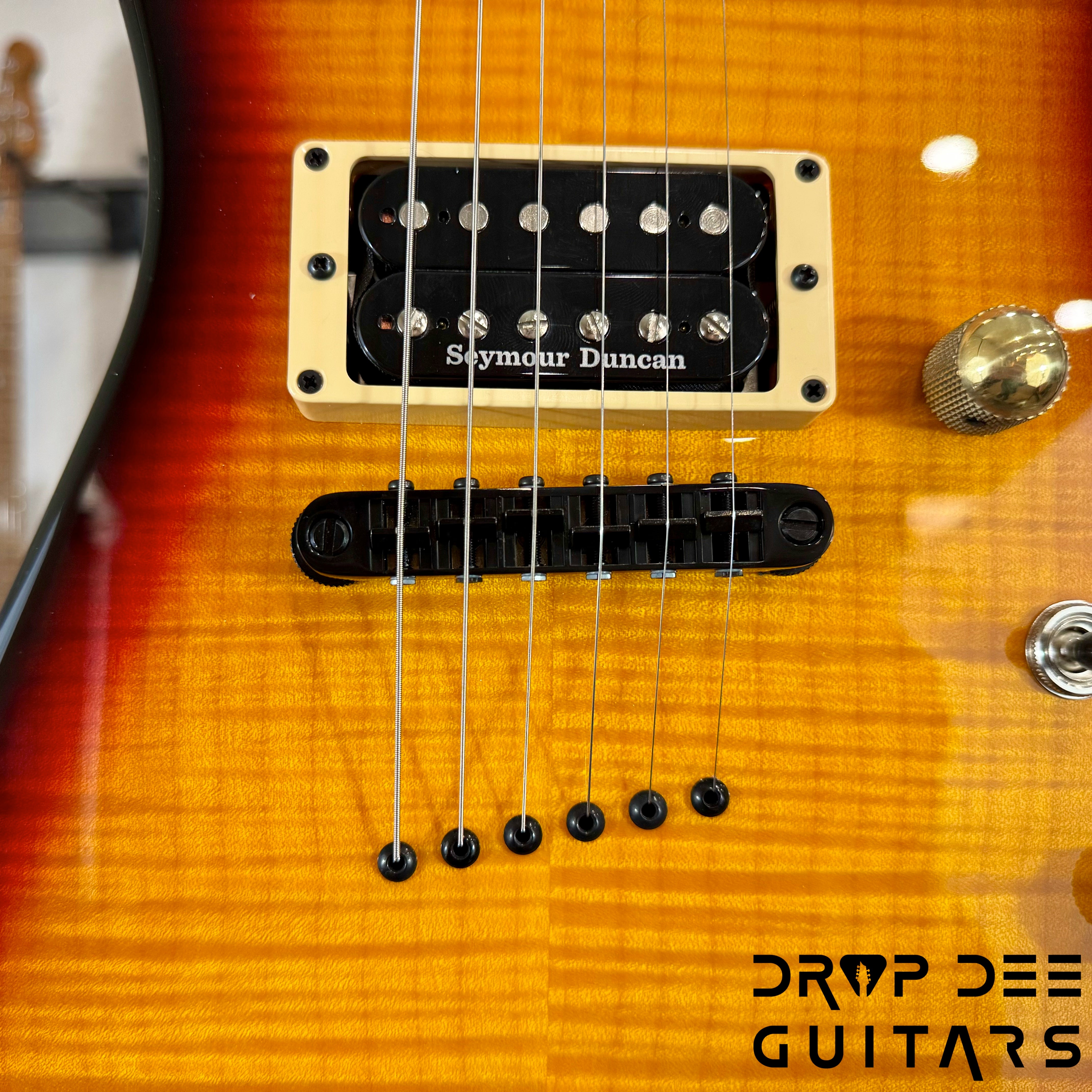 Jackson Custom Shop Kelly Electric Guitar w/ Case