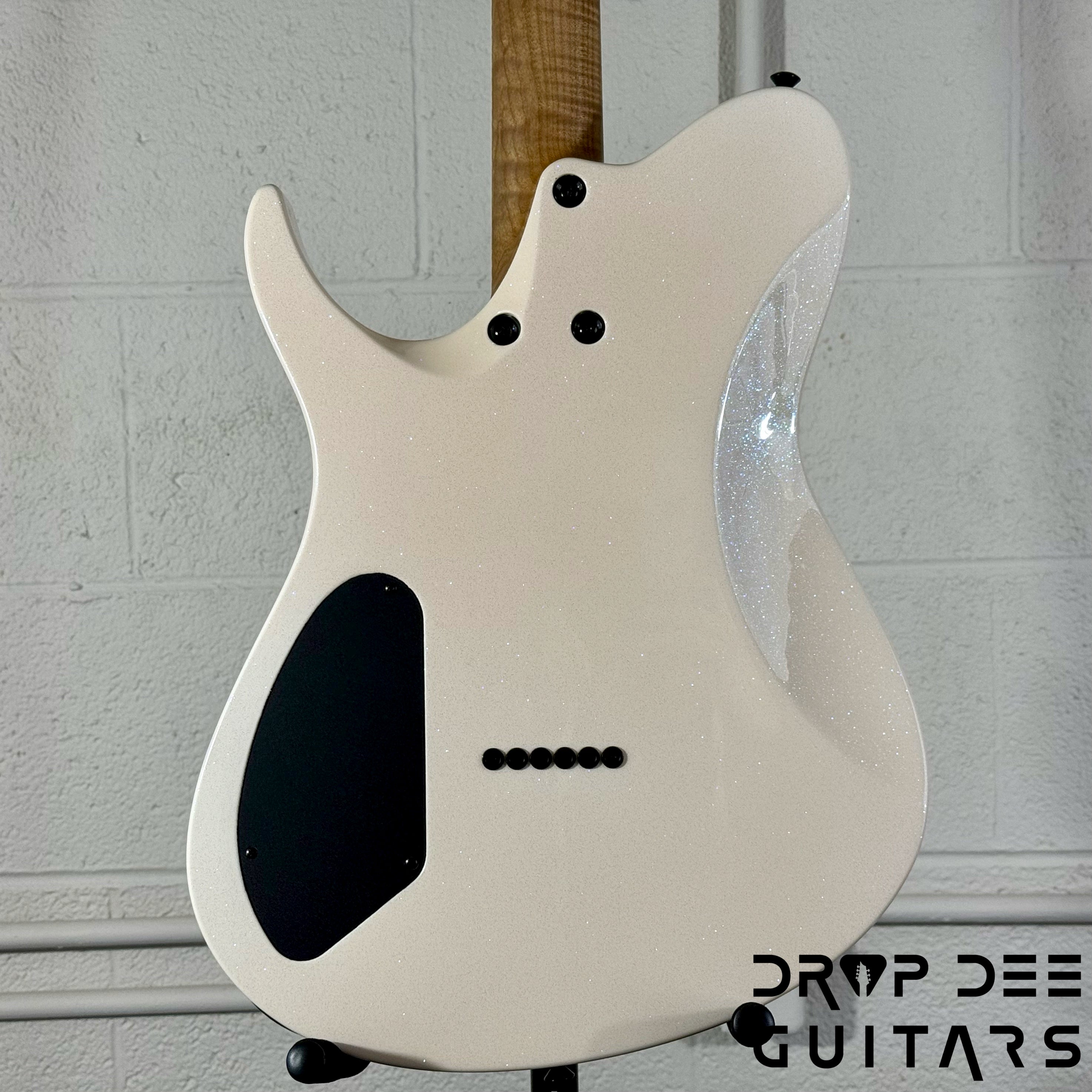 Balaguer USA Series Seraph Modern Electric Guitar w/ Case (424) - Gloss Metallic Jewel White