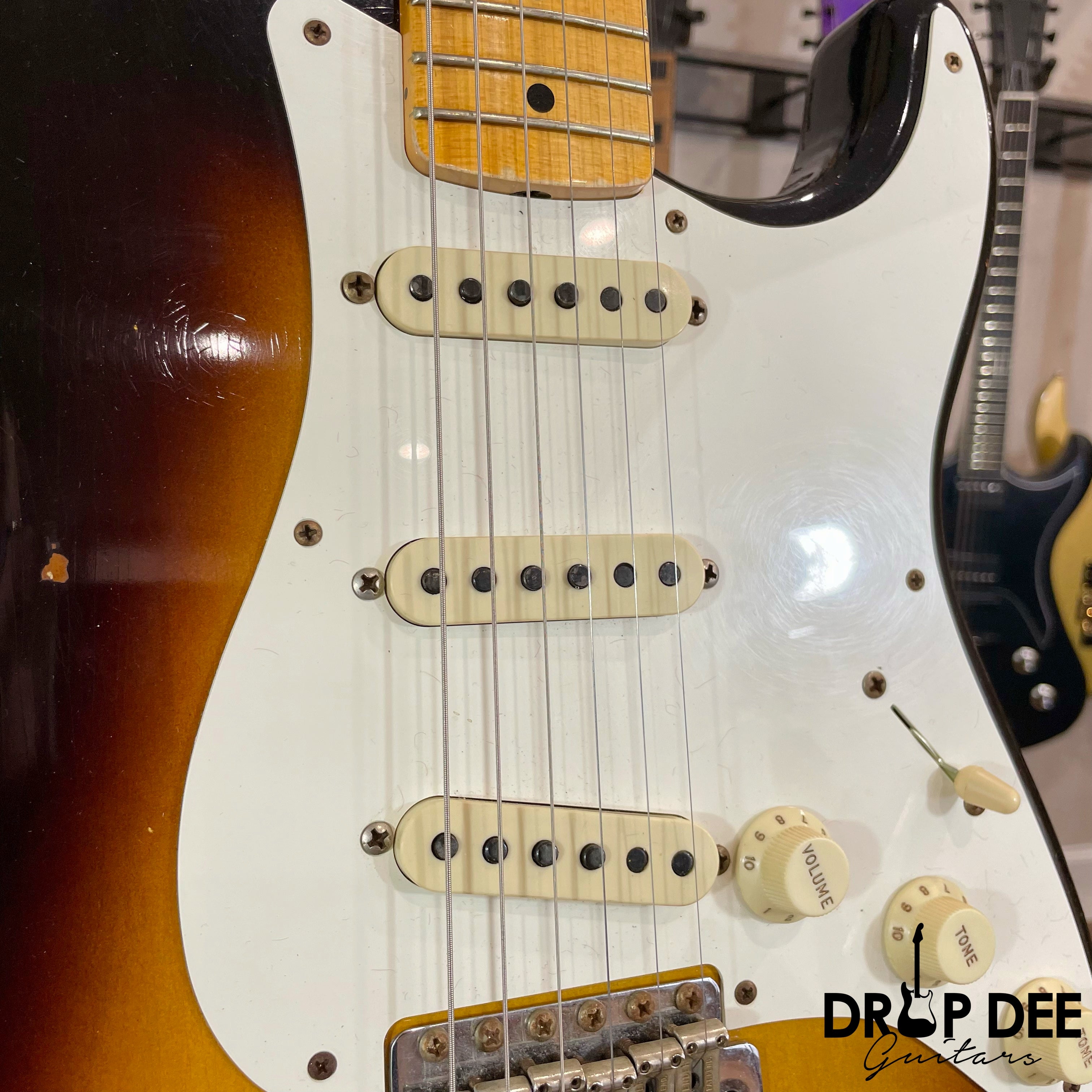 Fender Custom Shop 57 Stratocaster Relic Electric Guitar w/ Case