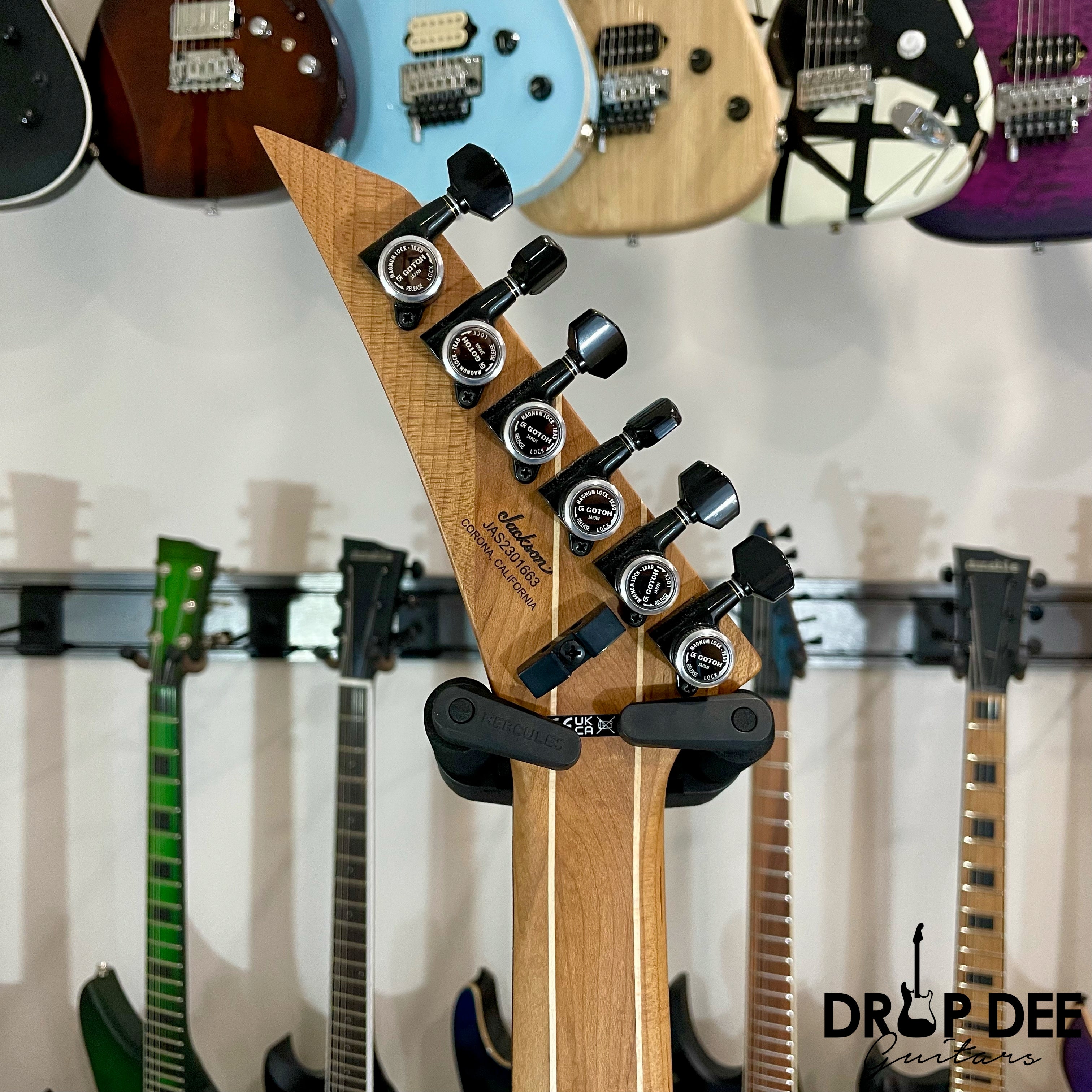 Jackson American Series Virtuoso Electric Guitar w/ Case