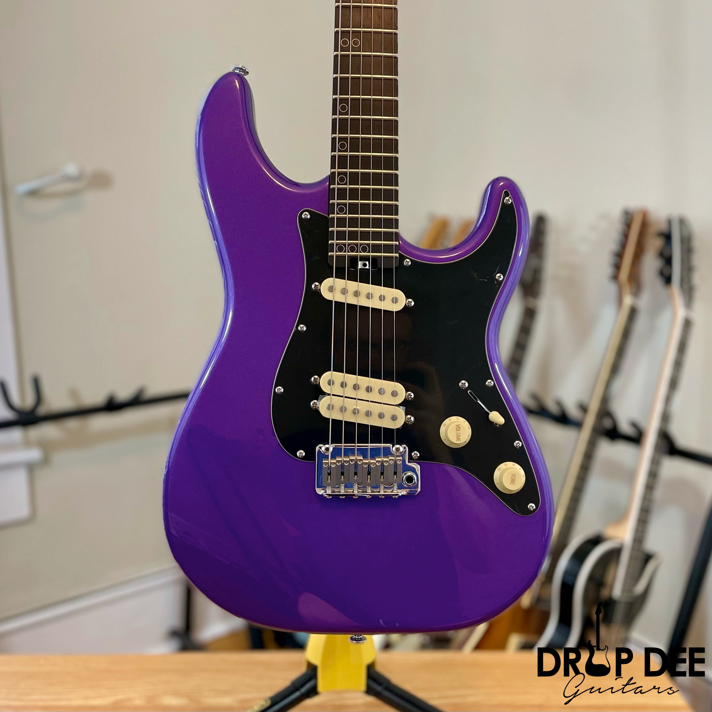 Schecter MV-6 Electric Guitar