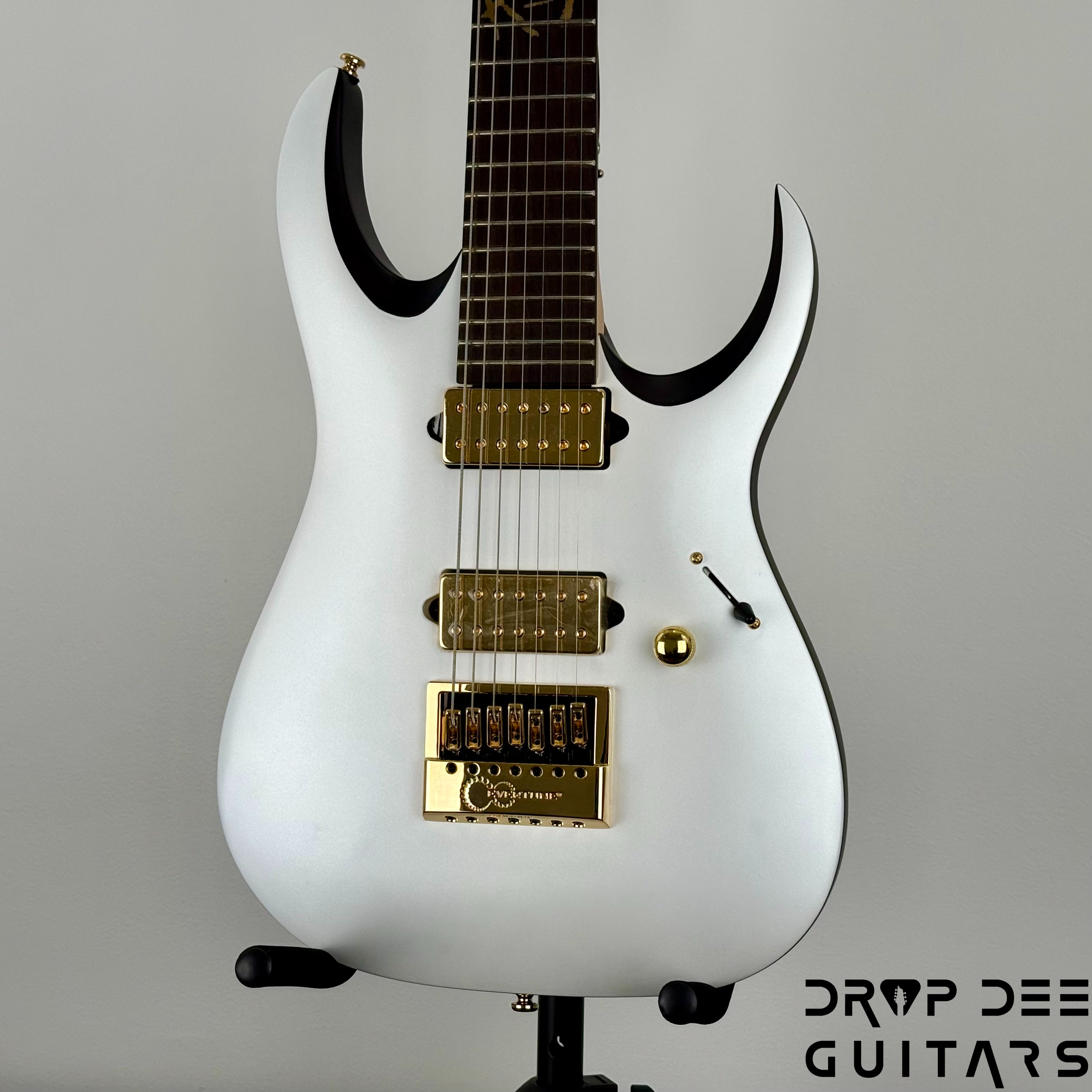 Ibanez Brian "Head" Welch Signature K7YANG 7-String Electric Guitar w/ Bag - Matte White