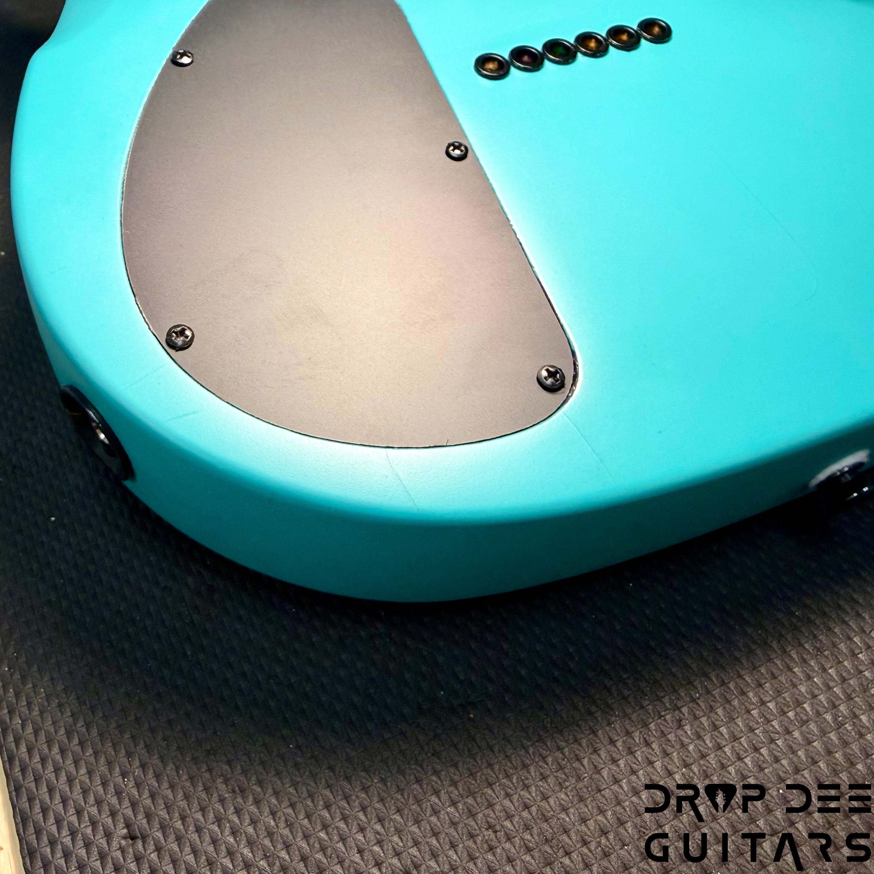 SMP Custom Shop Τρίτη Electric Guitar w/ Case - Seafoam Green