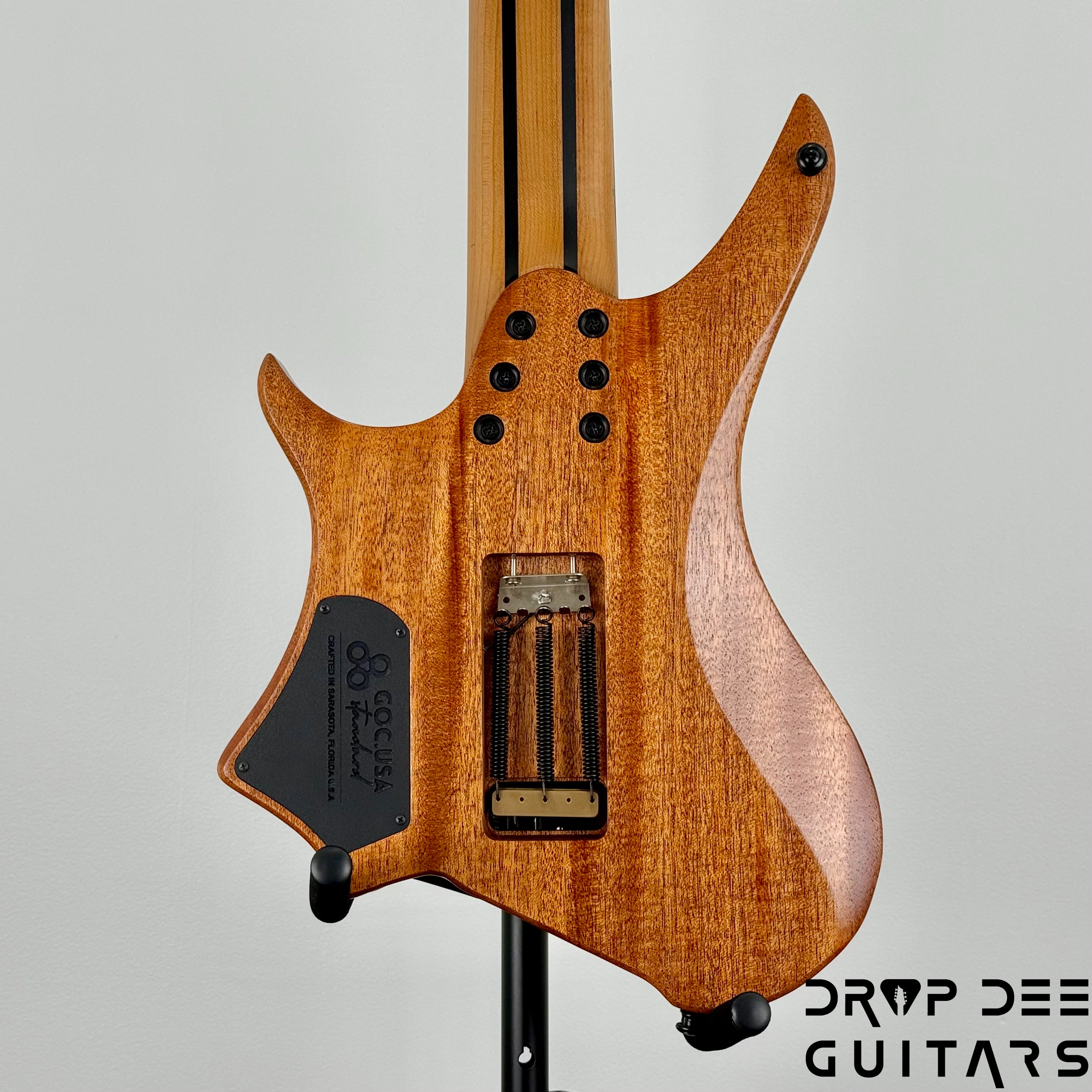 GOC USA Ilumina 8 Trem Multiscale Headless 8-String Electric Guitar - Natural