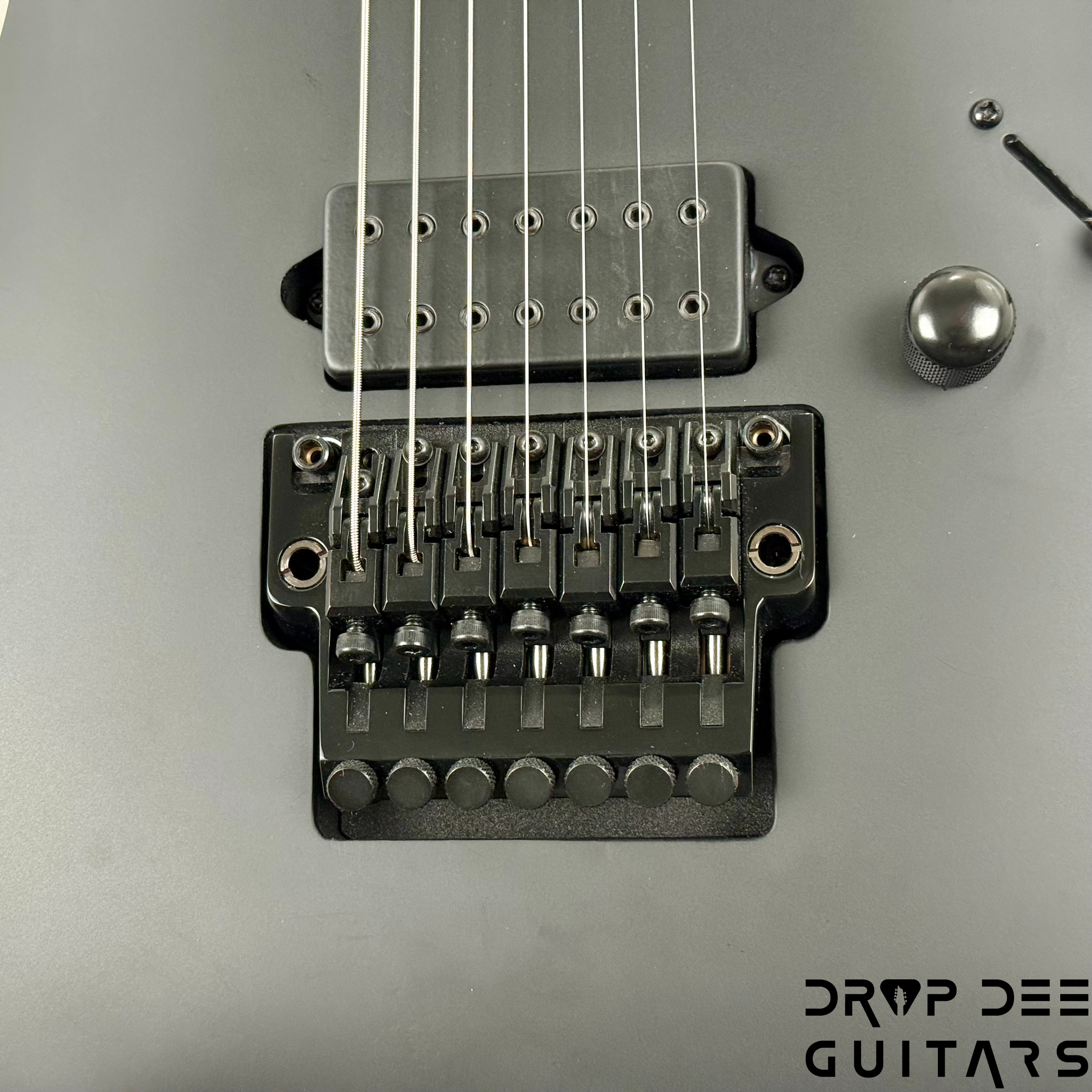Ibanez K7YIN James "Munky" Shaffer Signature 7-String Electric Guitar w/ Bag - Matte Black