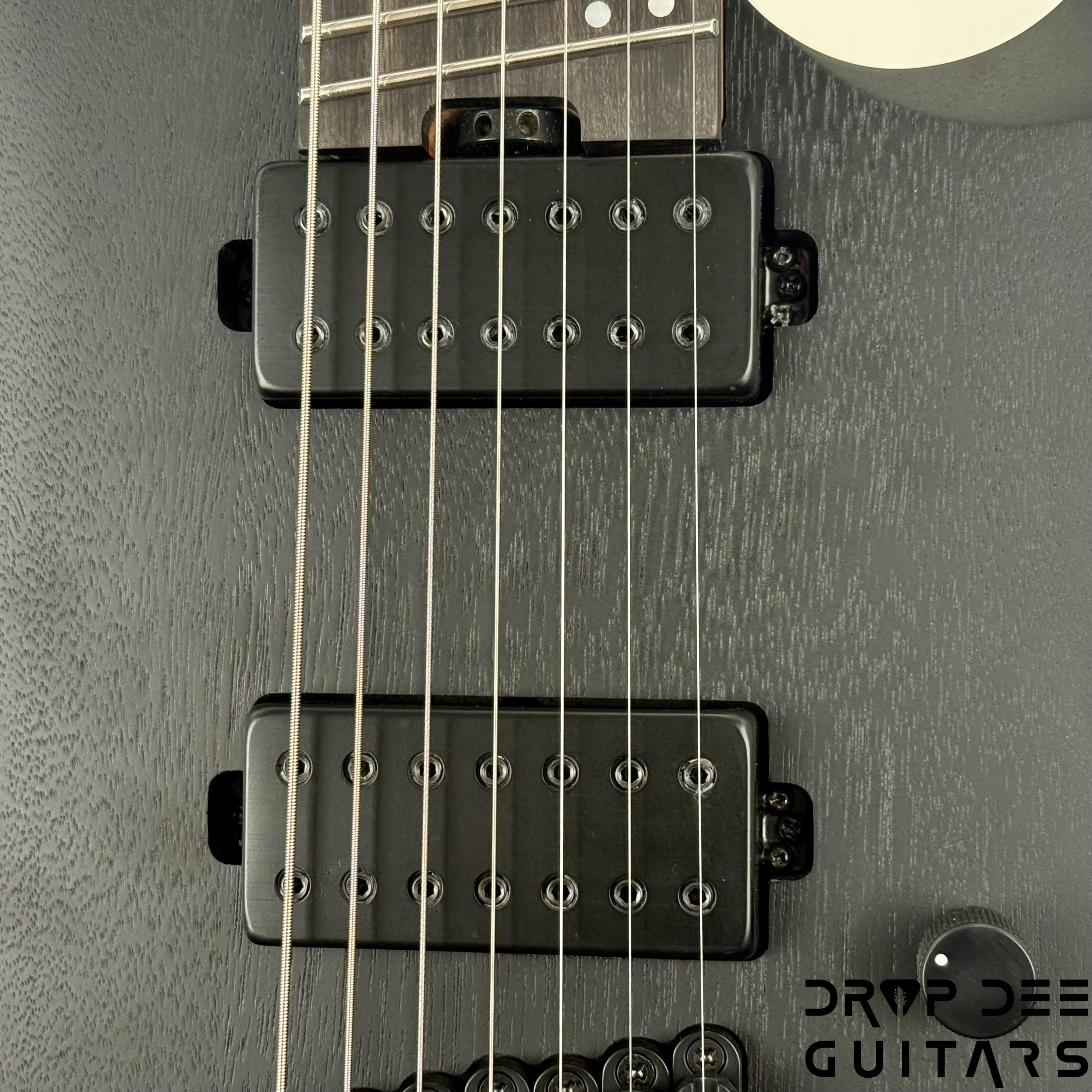 Ibanez Standard QX527B 7-String Headless Electric Guitar w/ Bag - Weathered Black