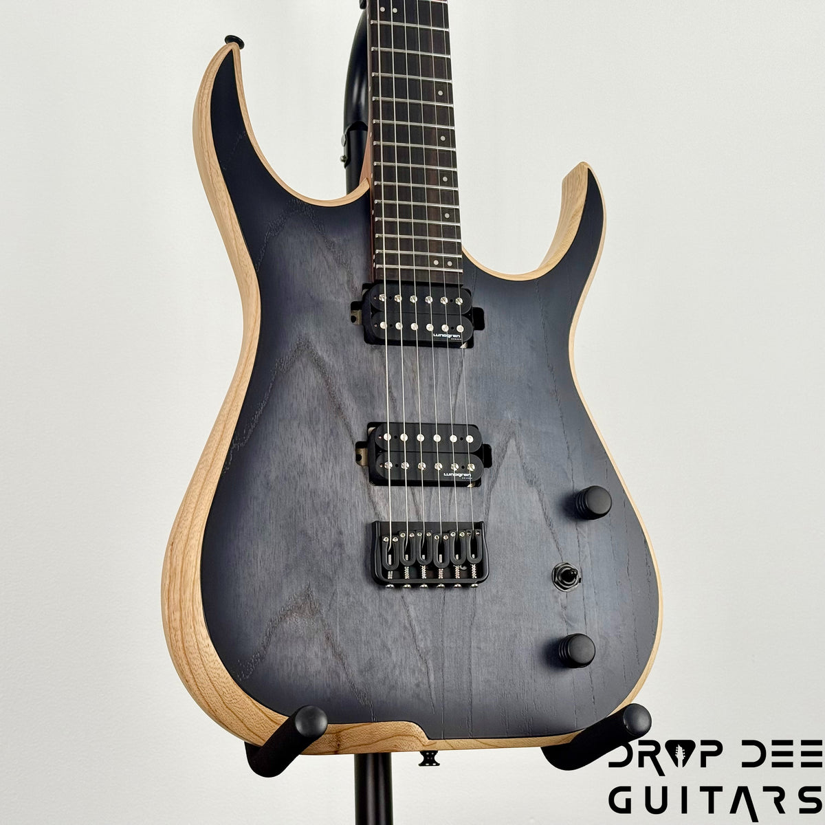 Skervesen Velociraptor 6 Electric Guitar w/ Bag (7093) - Trans Black Burst
