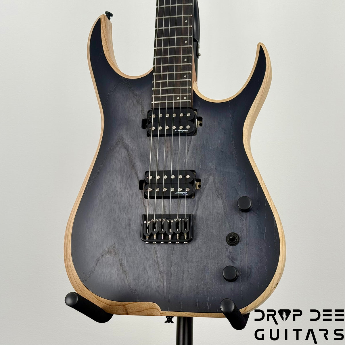 Skervesen Velociraptor 6 Electric Guitar w/ Bag (7093) - Trans Black Burst