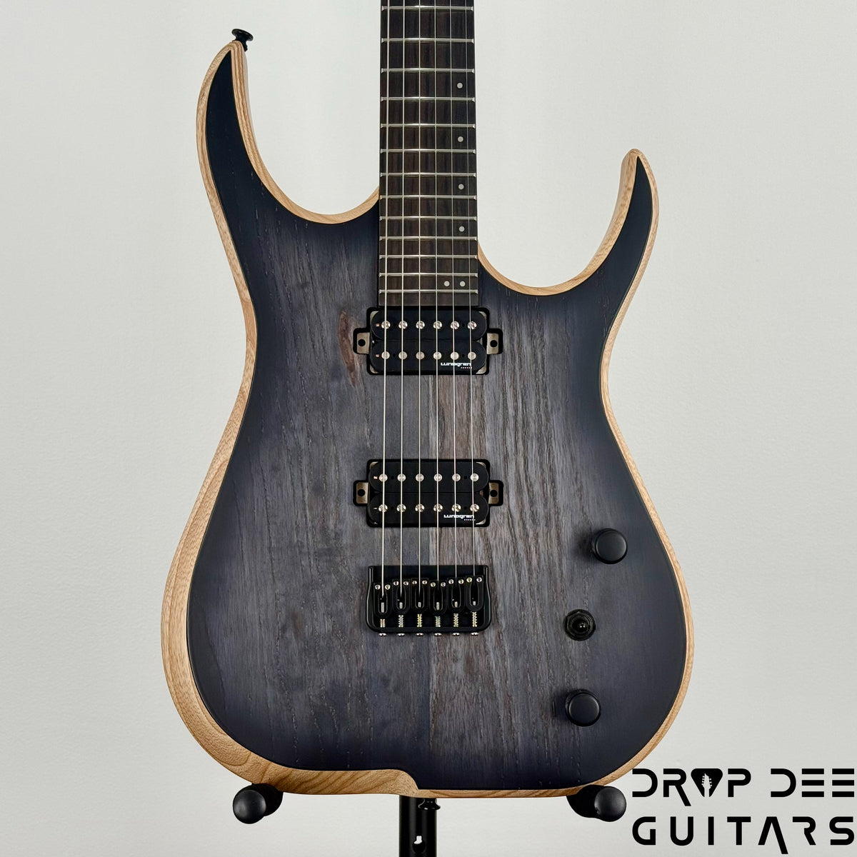 Skervesen Velociraptor 6 Electric Guitar w/ Bag (7098) - Trans Black Burst