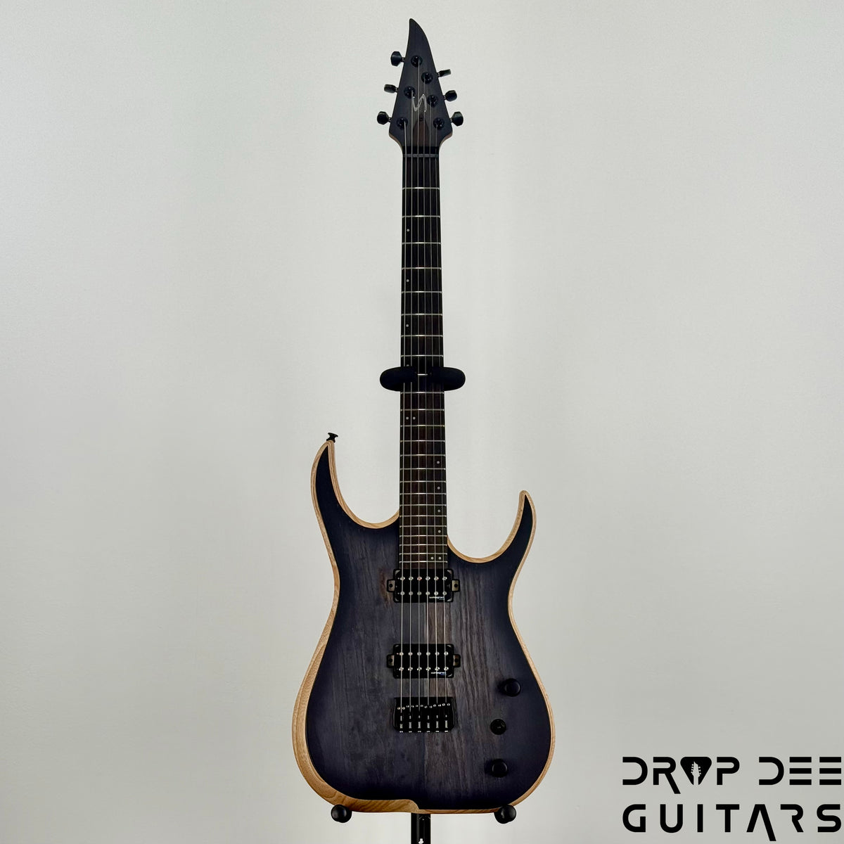 Skervesen Velociraptor 6 Electric Guitar w/ Bag (7098) - Trans Black Burst