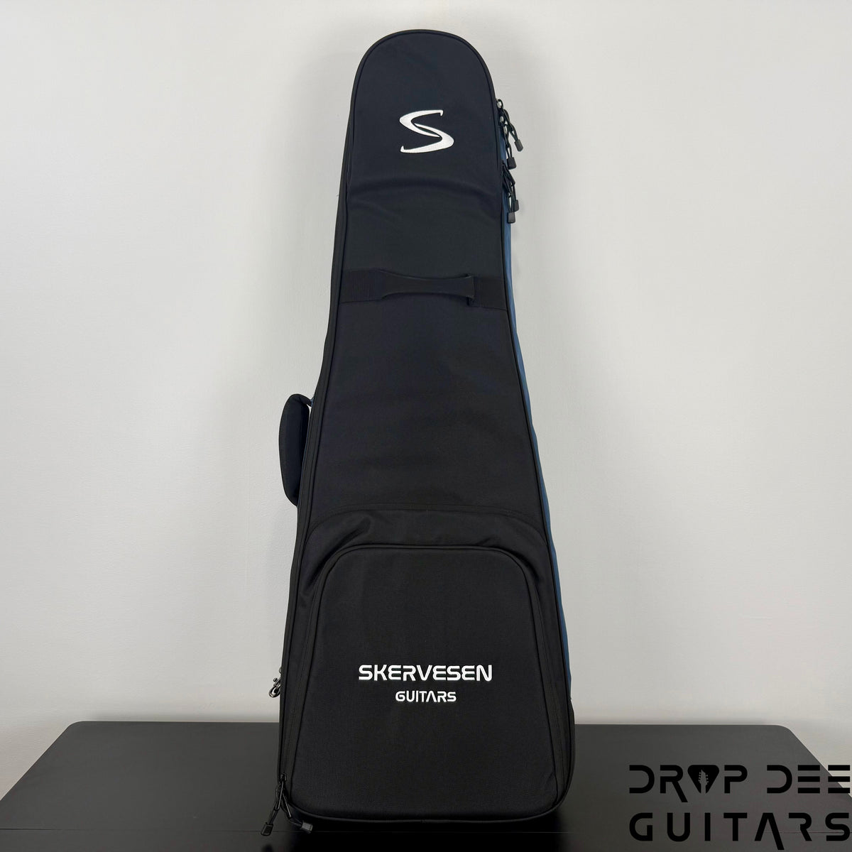 Skervesen Velociraptor 6 Electric Guitar w/ Bag (7098) - Trans Black Burst