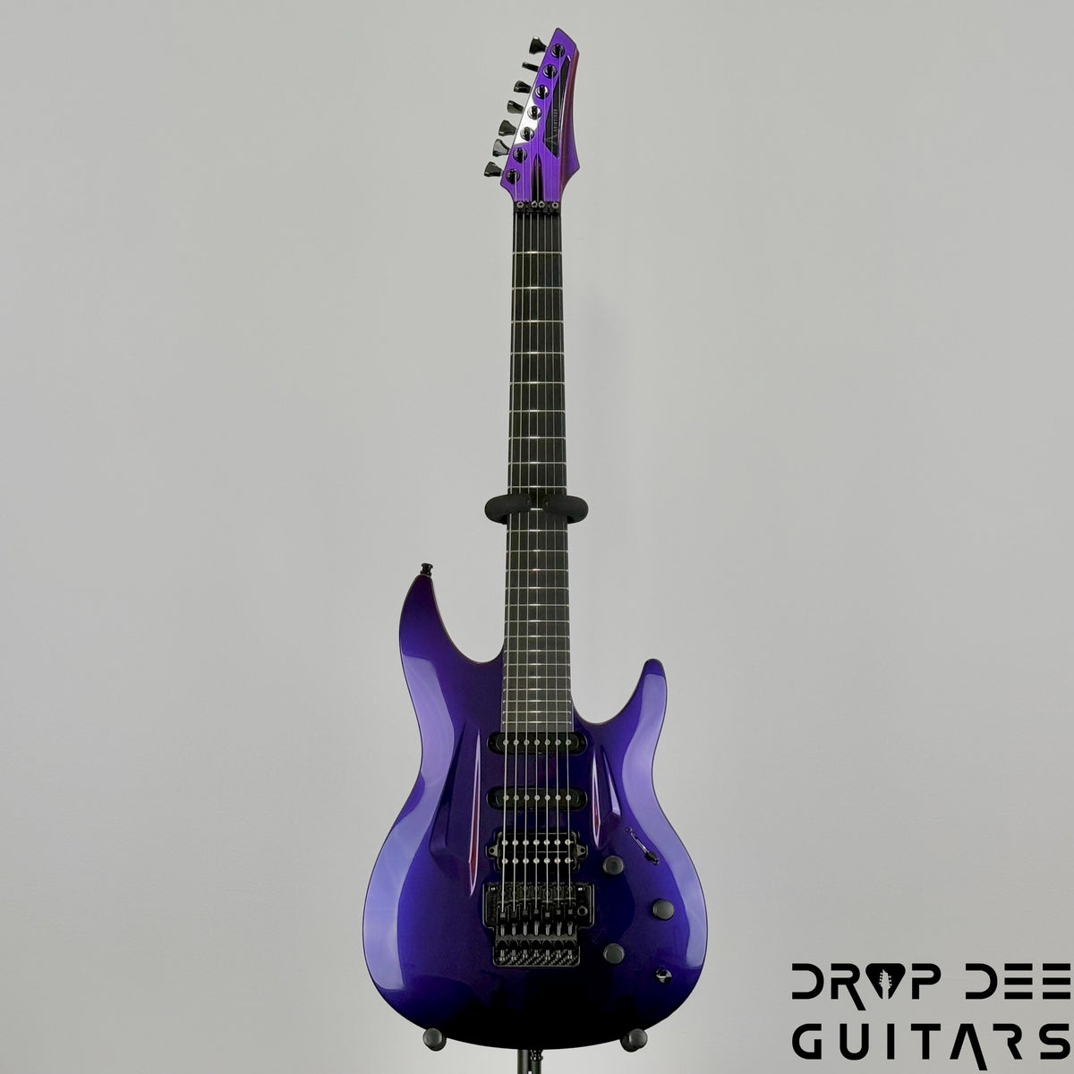 Aristides 070 7-String Electric Guitar w/ Bag - Purple/Red Chameleon