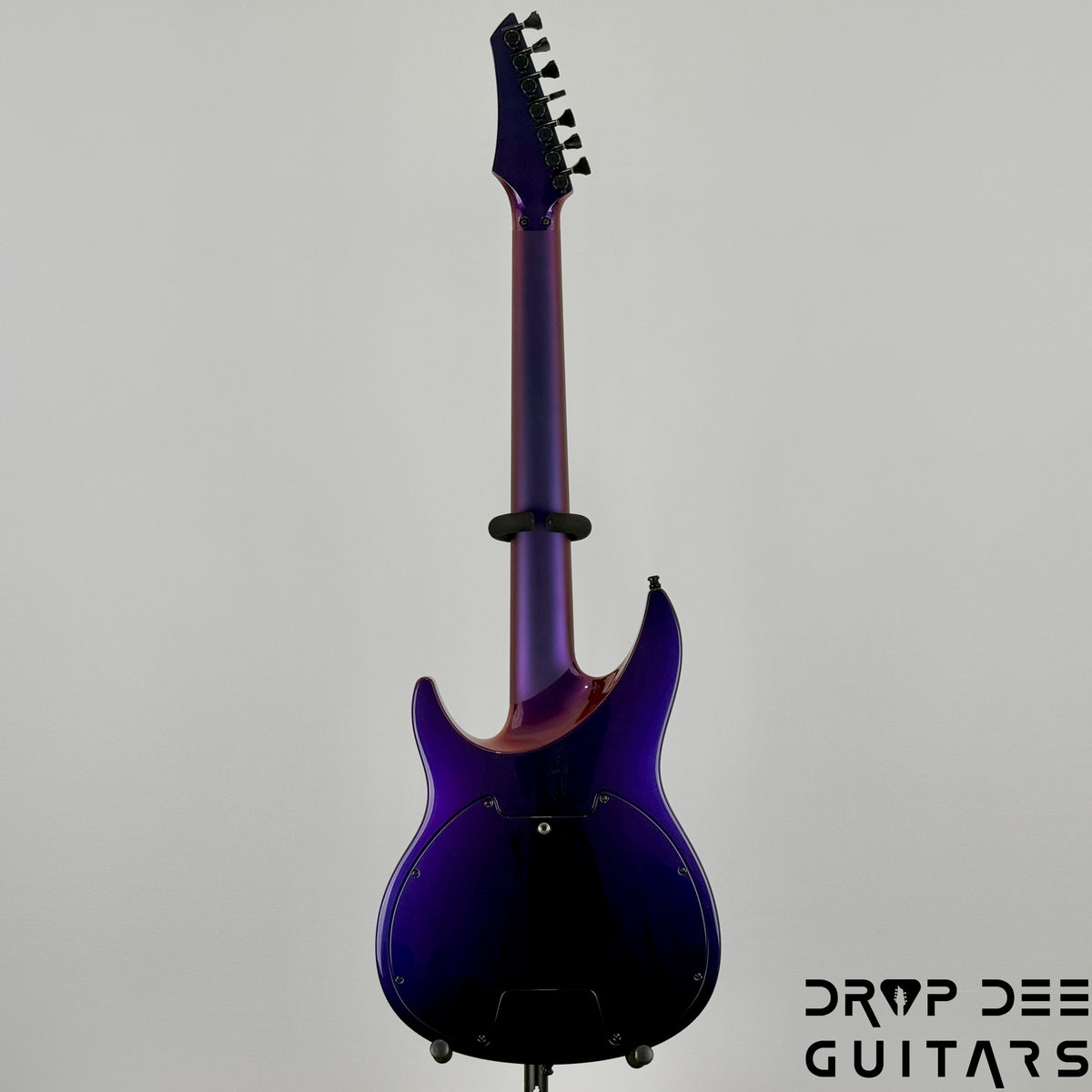 Aristides 070 7-String Electric Guitar w/ Bag - Purple/Red Chameleon