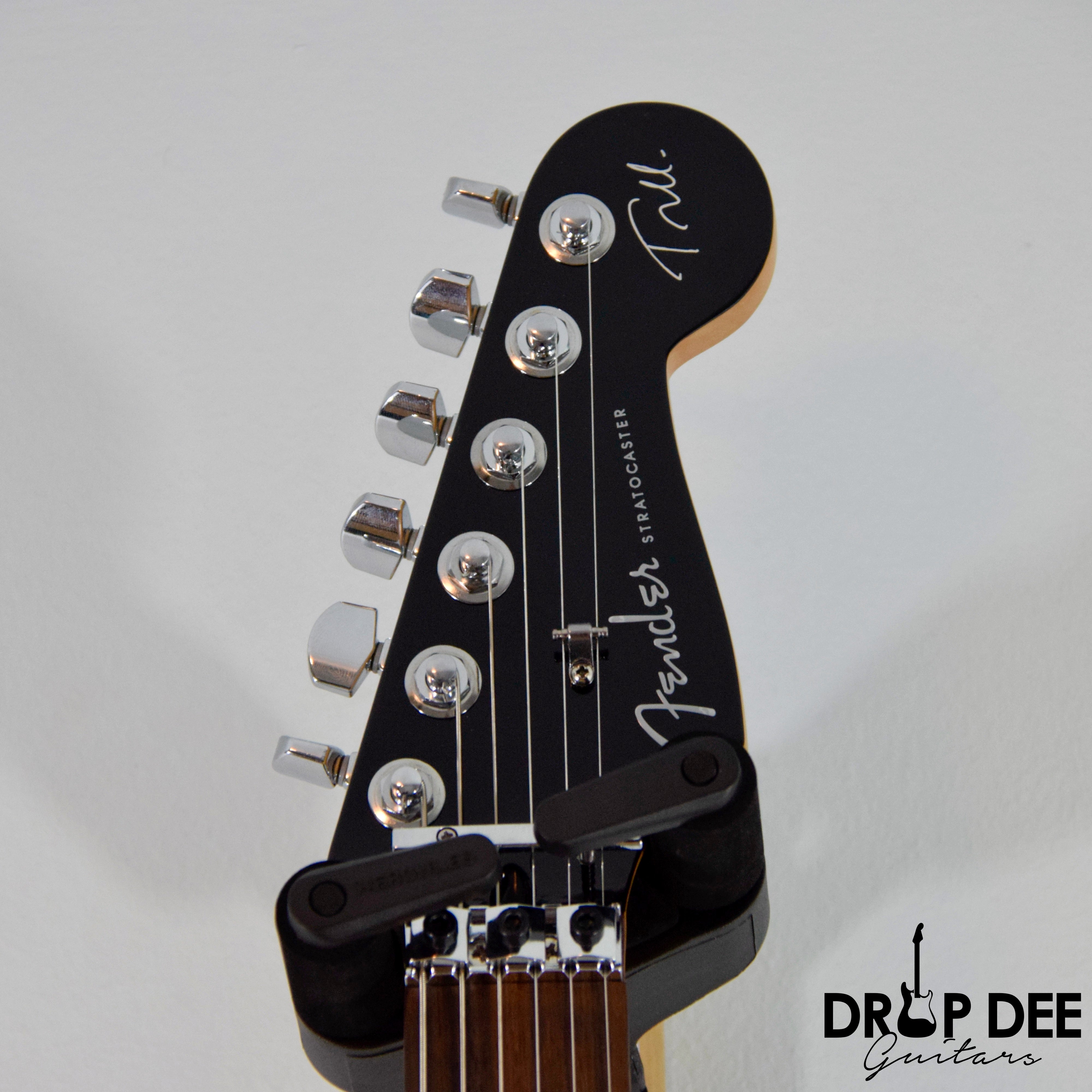 Fender Tom Morello Stratocaster Electric Guitar w/ Case