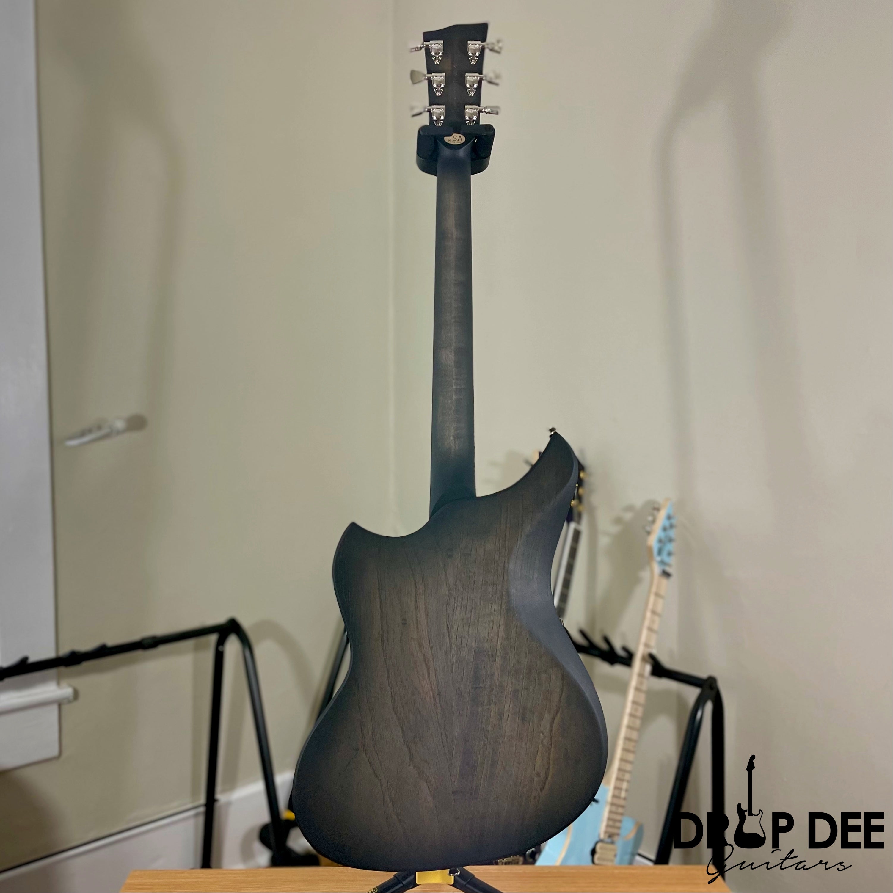 Dunable USA Custom Shop Yeti Electric Guitar w/ Case