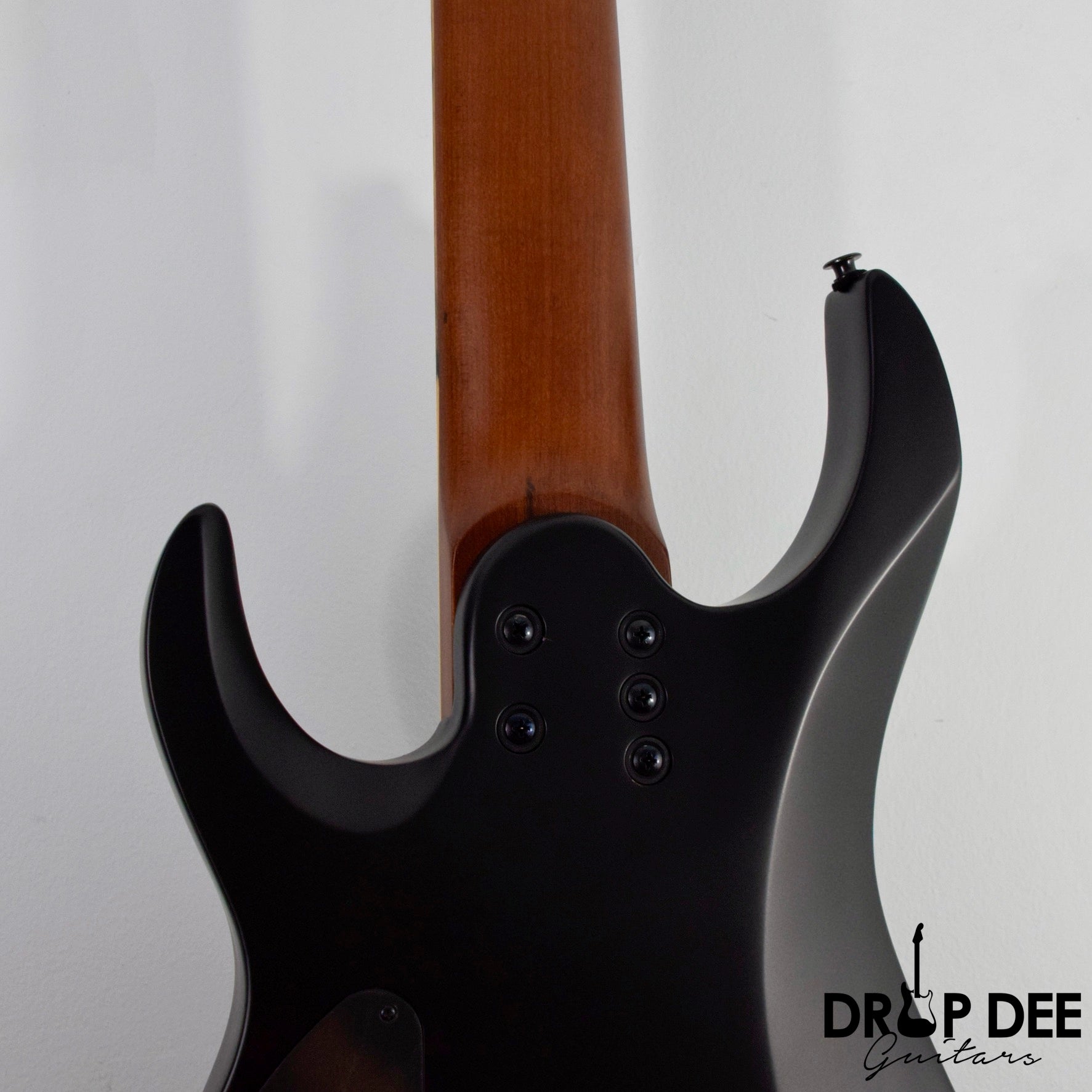 Legator N8FOD Multi-Scale 8-String Electric Guitar w/ Bag