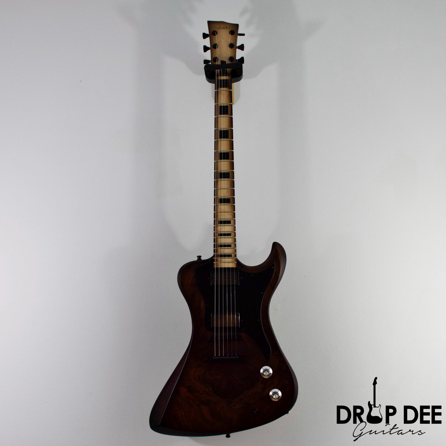 Dunable USA Custom Shop R2 Electric Guitar w/ Case