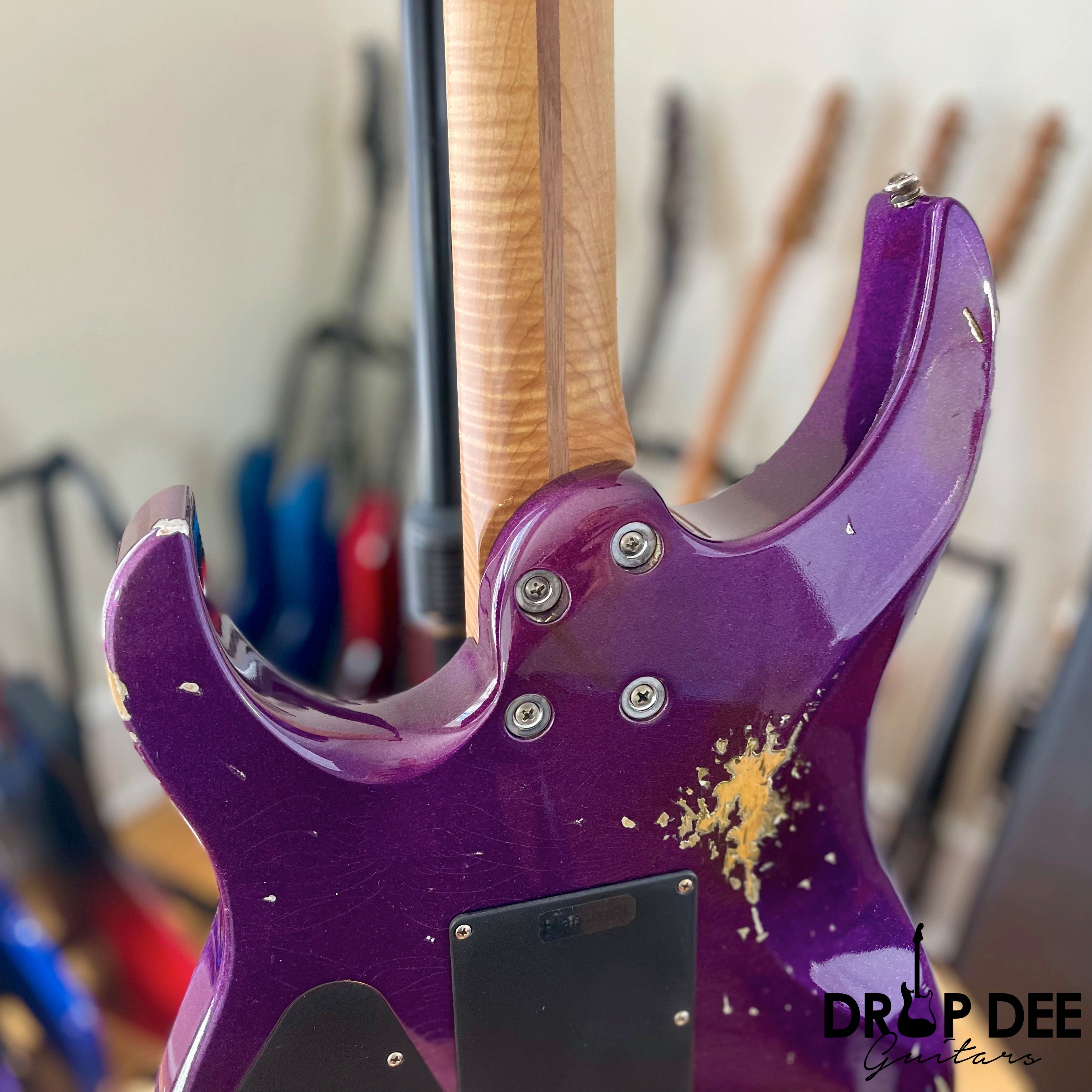 LsL Instruments XT4 "Hammer" Electric Guitar w/ Case - Purple Sparkle