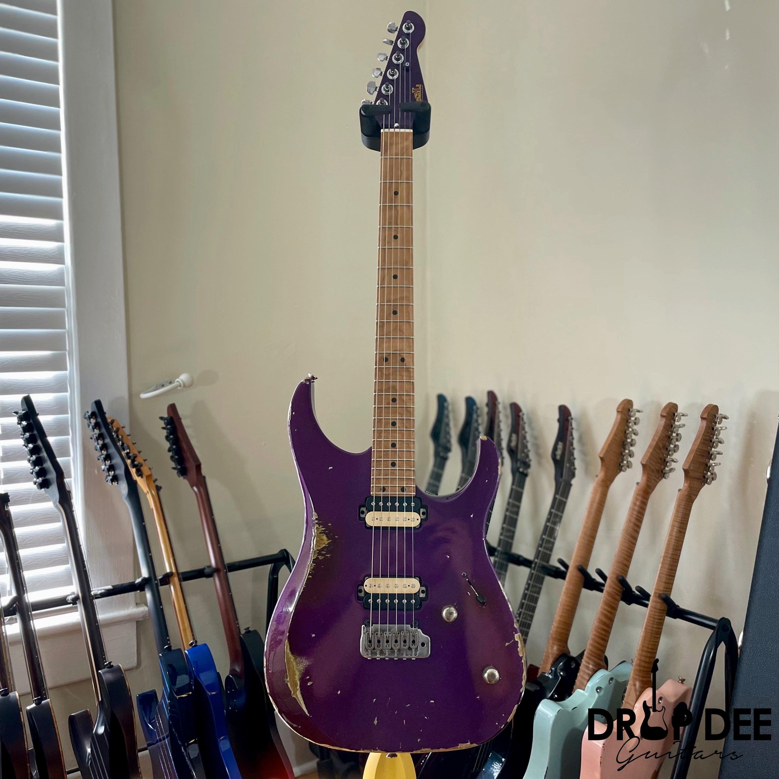 LsL Instruments XT4 "Hammer" Electric Guitar w/ Case - Purple Sparkle