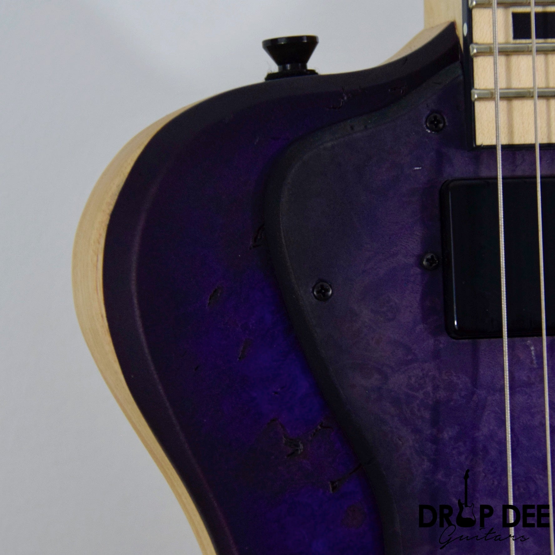 Dunable USA Custom Shop R2 Electric Guitar w/ Case