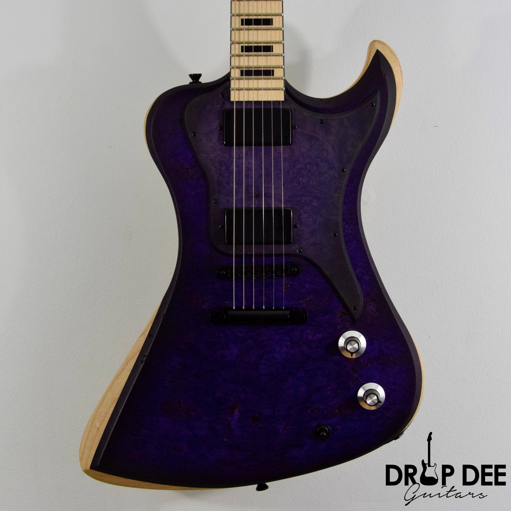 Dunable USA Custom Shop R2 Electric Guitar w/ Case