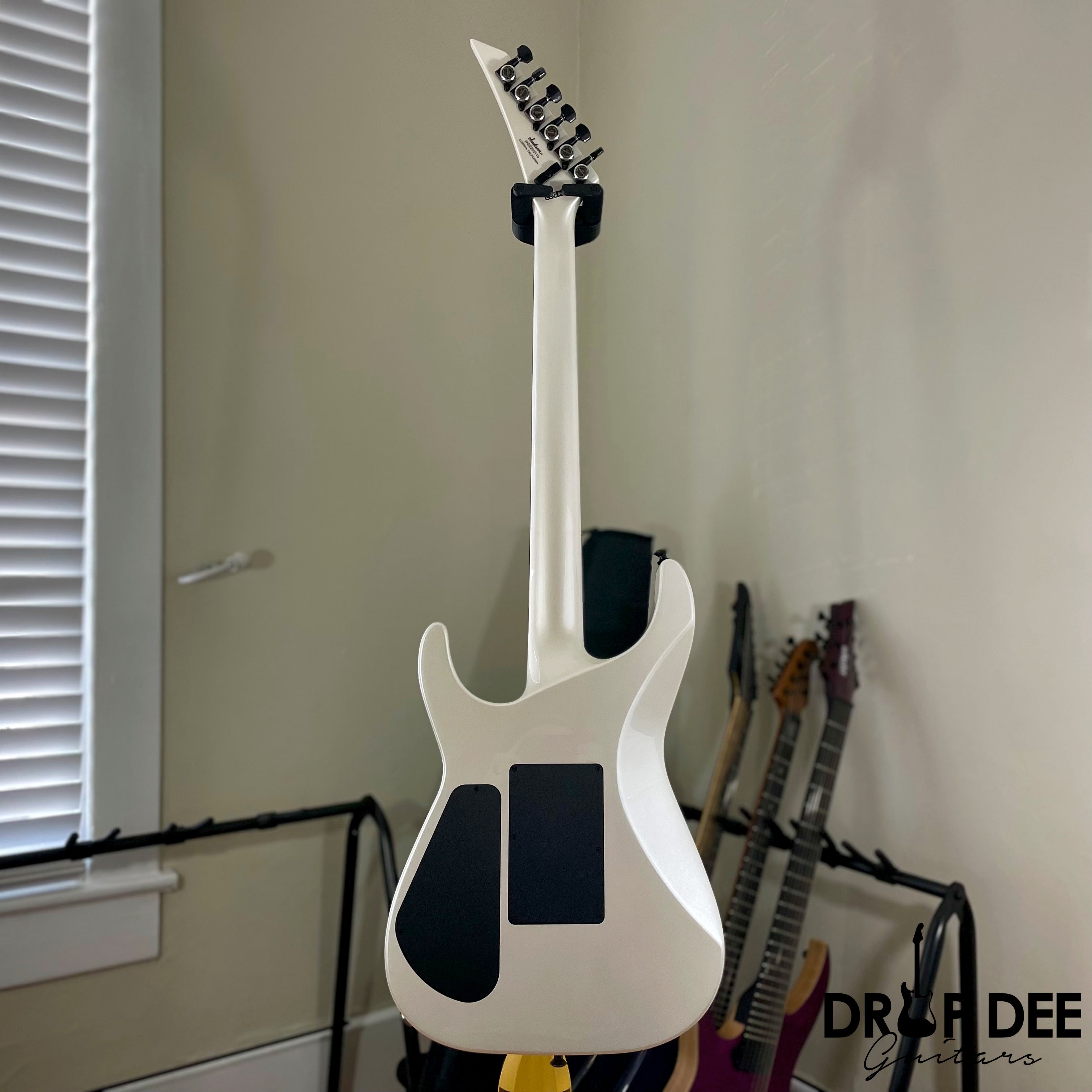 Jackson American Series Soloist SL3 Electric Guitar w/ Case - Platinum Pearl