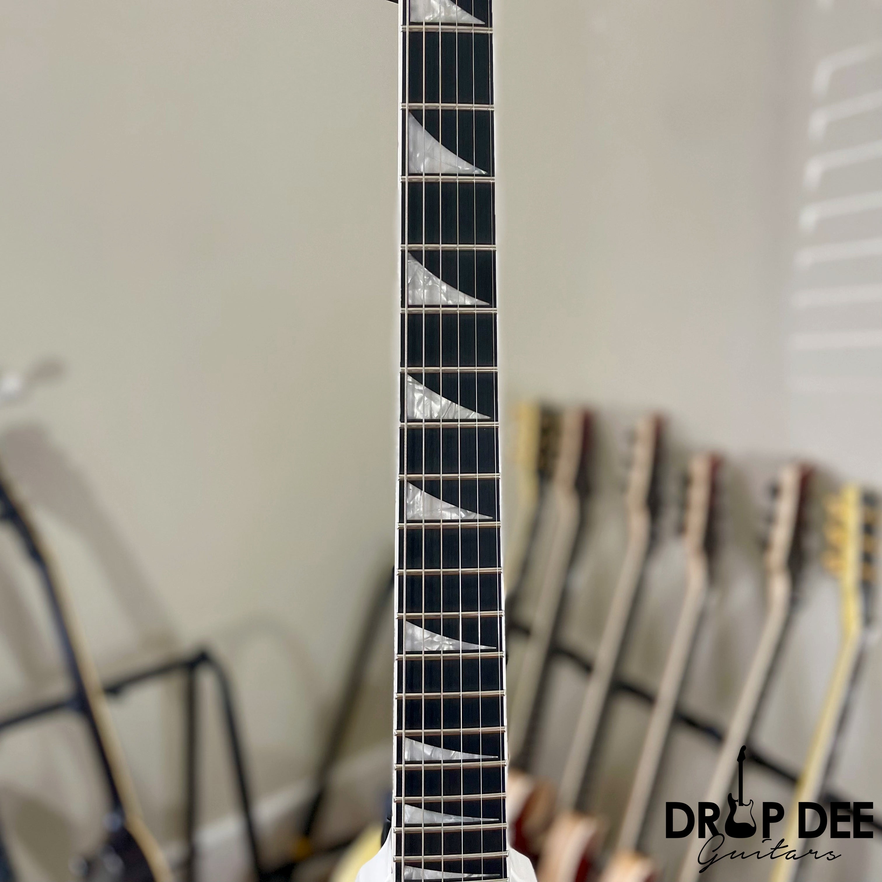 Jackson MJ Series Rhoads RRT Electric Guitar w/ Case