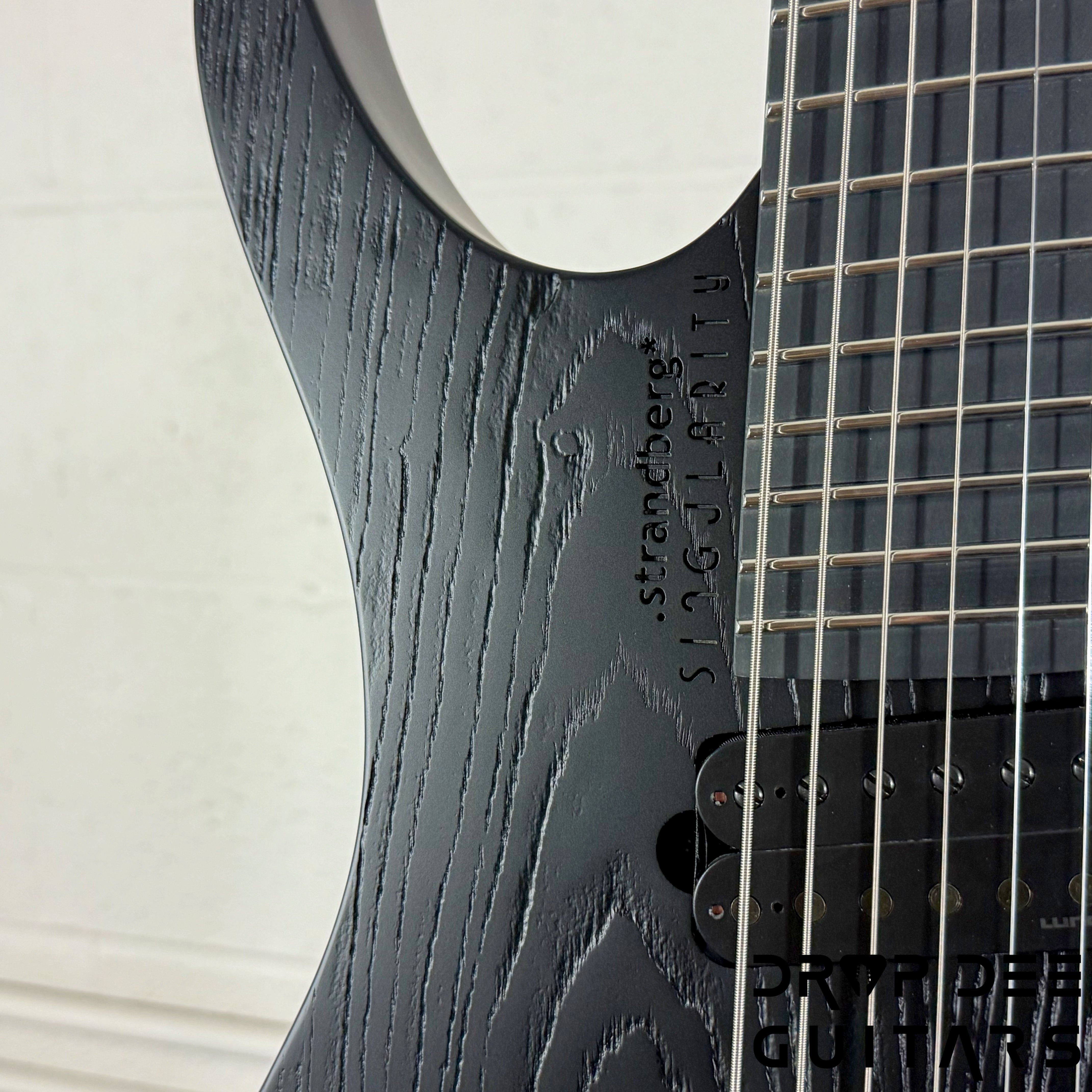 Strandberg Boden Singularity NX 7 Pitch Black 7-String Multiscale Headless Electric Guitar w/ Bag - Pitch Black