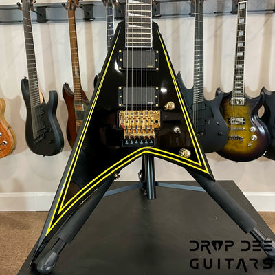 Jackson MJ Series Rhoads RR24MG Electric Guitar w/ Case - Black with Yellow Pinstripes