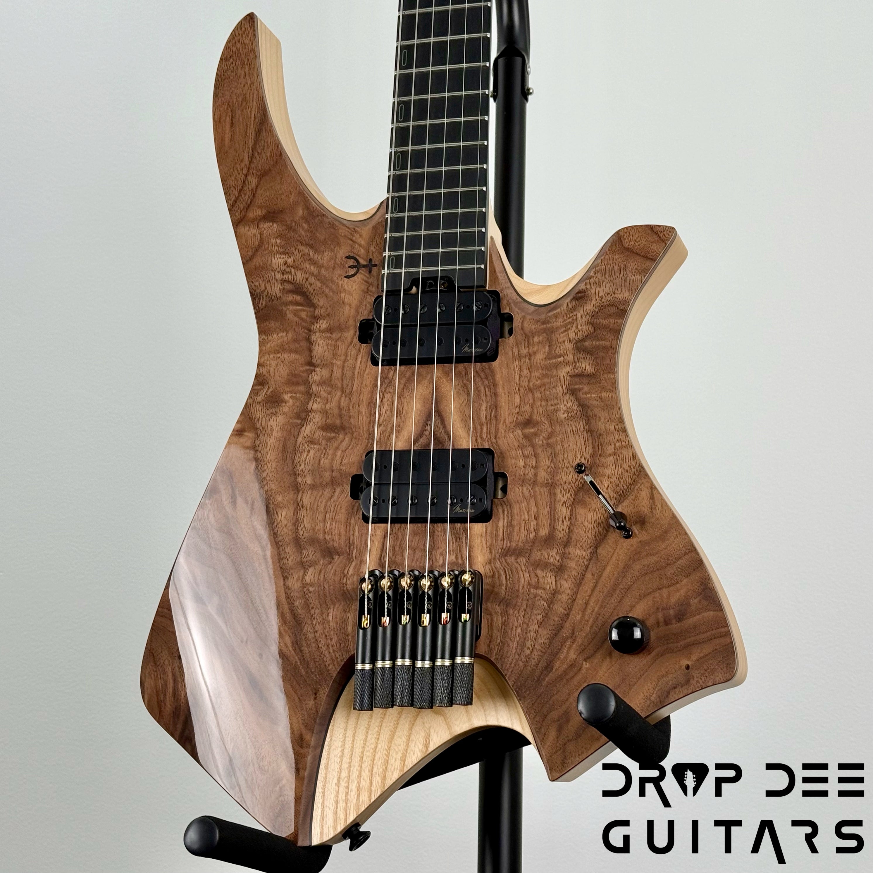 ダブルヘッダー/ Rasses - Ain't Nobody Here Infinia Neptune Headless Electric Guitar w/ Bag - Black Walnut