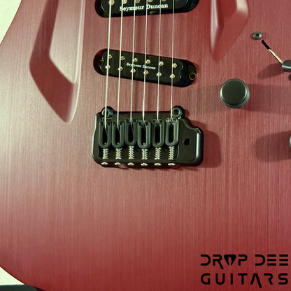Aristides 060 Trem Electric Guitar w/ Bag - Red
