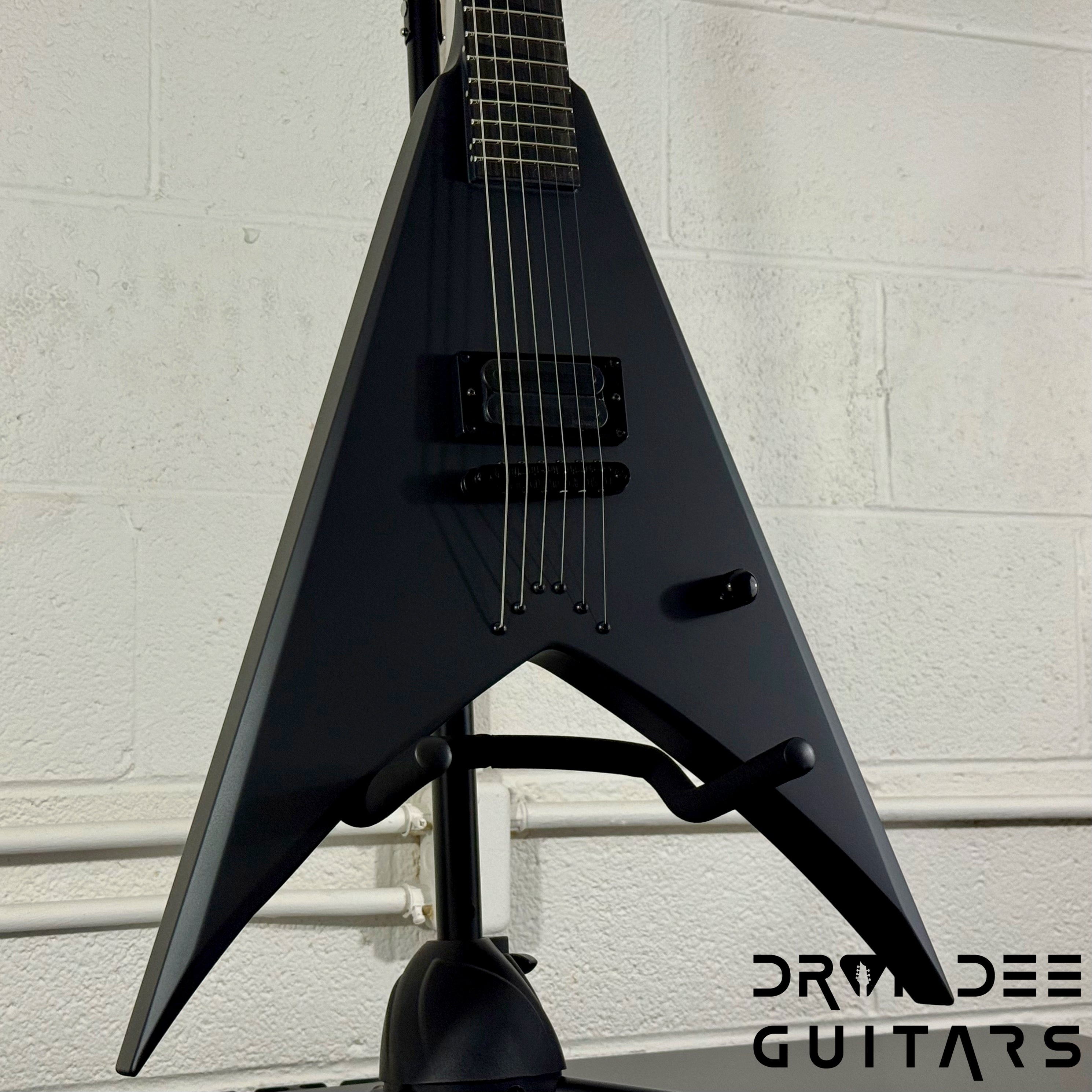 Jackson USA Custom Shop King V 1H TOM Electric Guitar w/ Case - Blackout