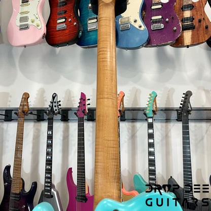 SMP Custom Shop Τρίτη Electric Guitar w/ Case