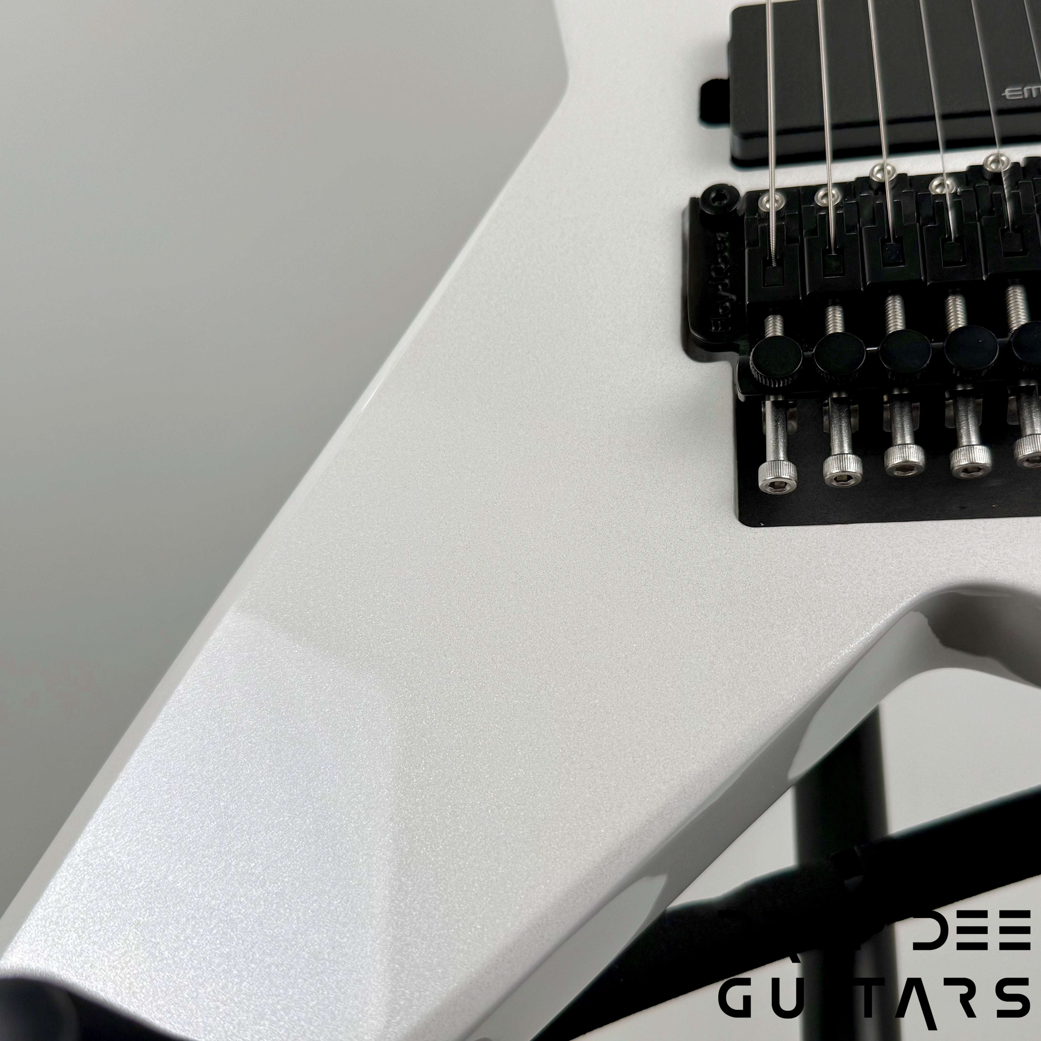 ESP LTD RS-1000 Electric Guitar - Pearl White