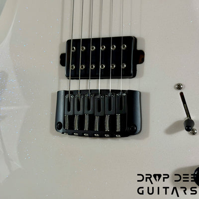 Balaguer USA Series Seraph Modern Electric Guitar w/ Case (324) - Gloss Metallic Jewel White