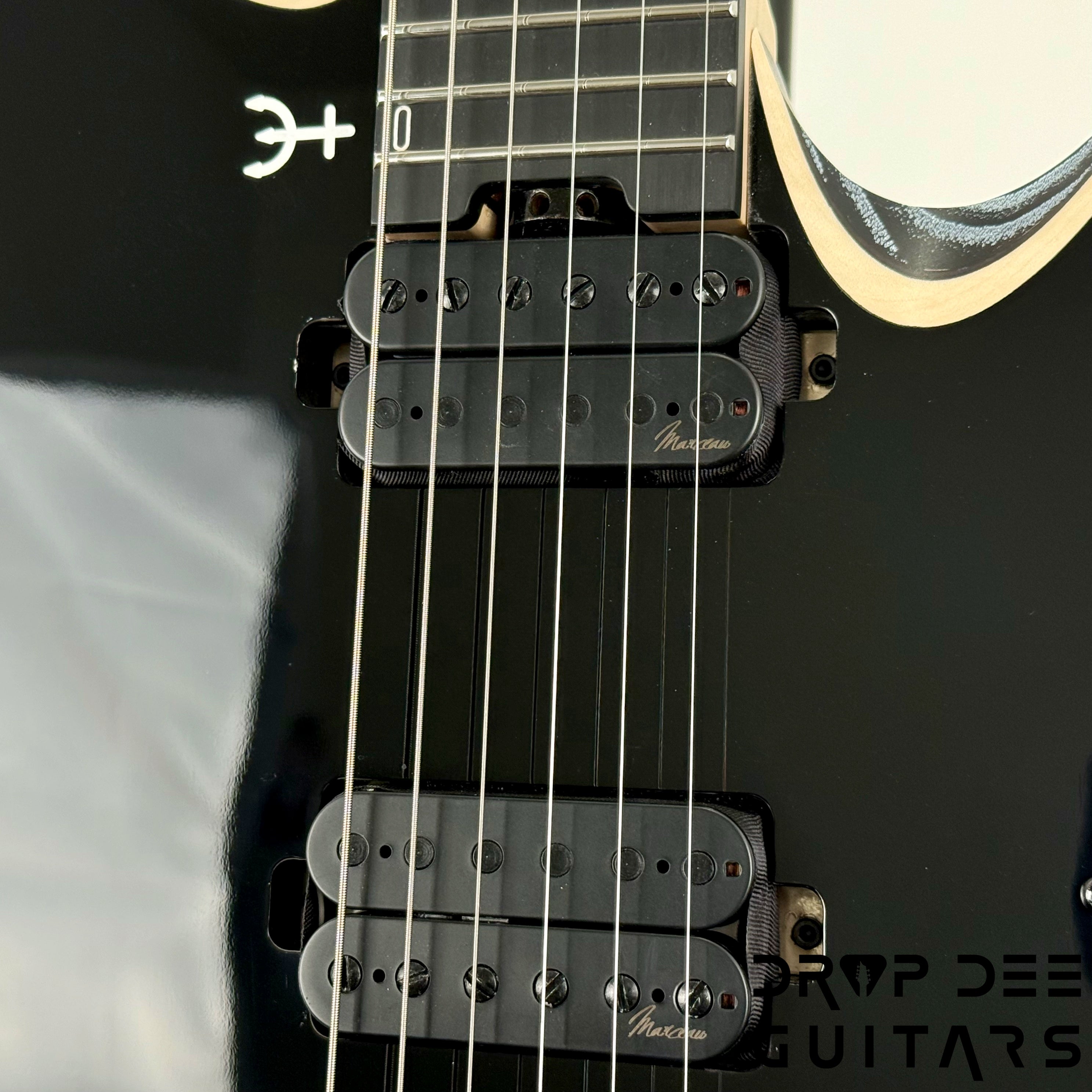 Infinia Neptune Headless Electric Guitar w/ Bag - Solid Lunar Black