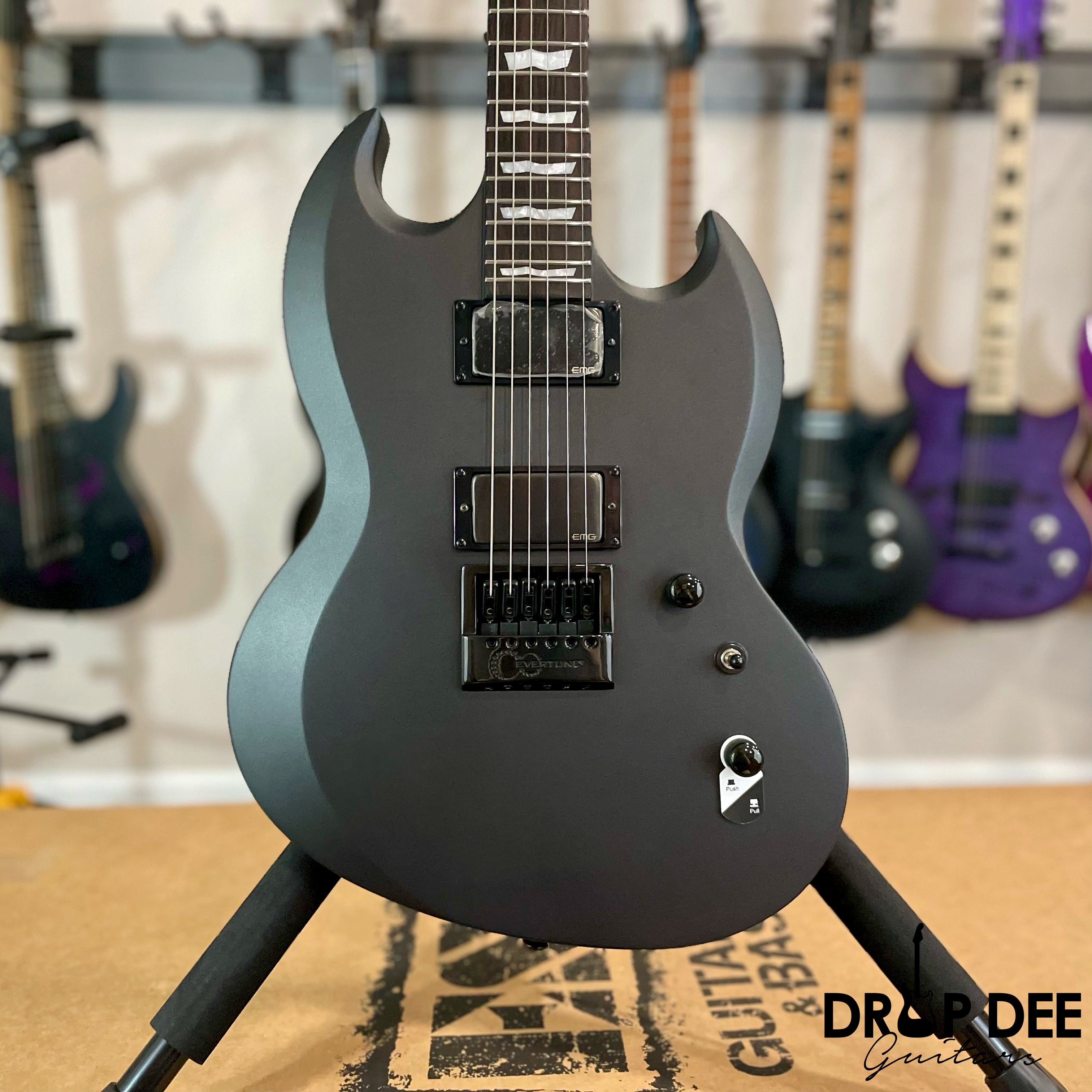 ESP LTD Viper-1000 Evertune Electric Guitar