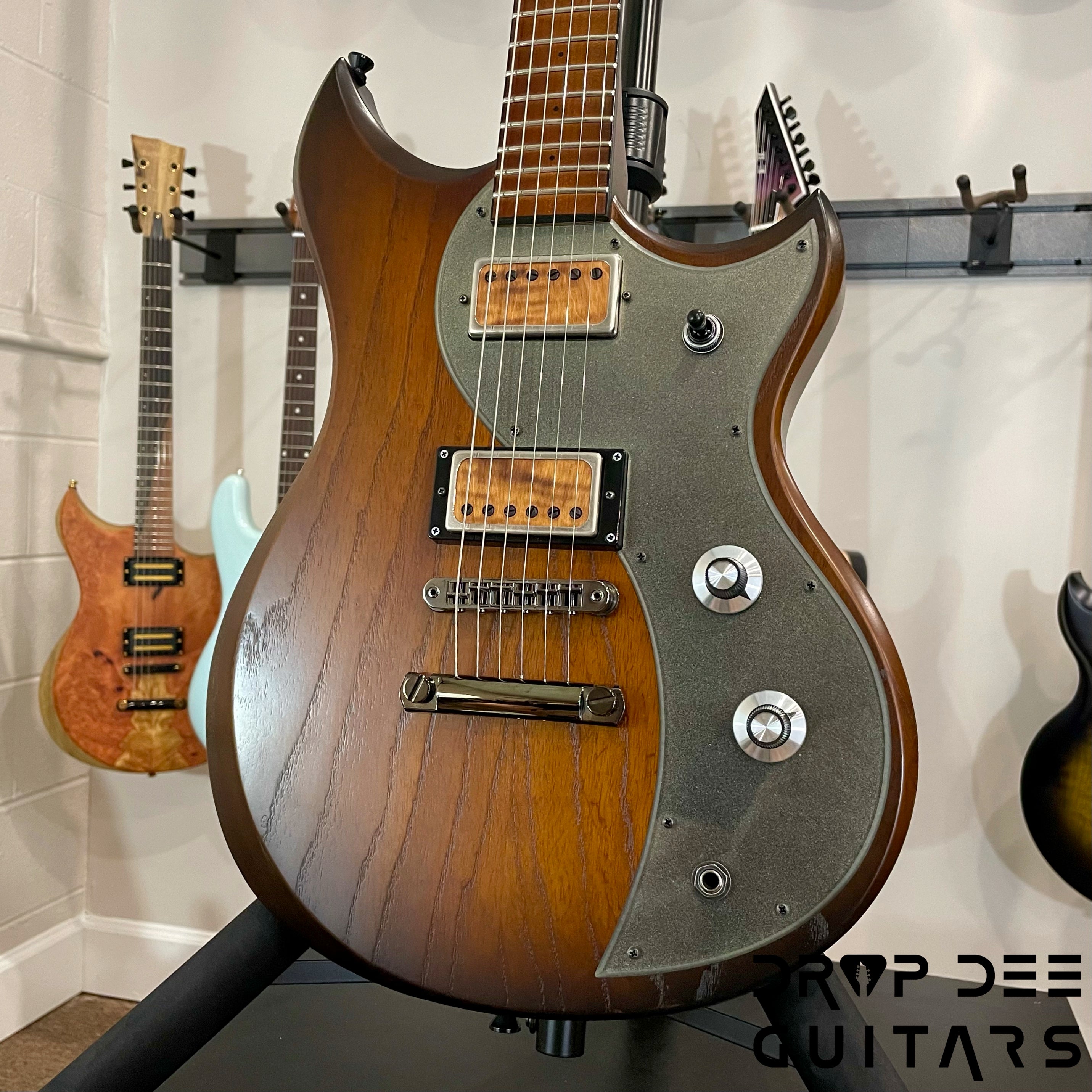 Dunable USA Custom Shop Cyclops Electric Guitar w/ Case